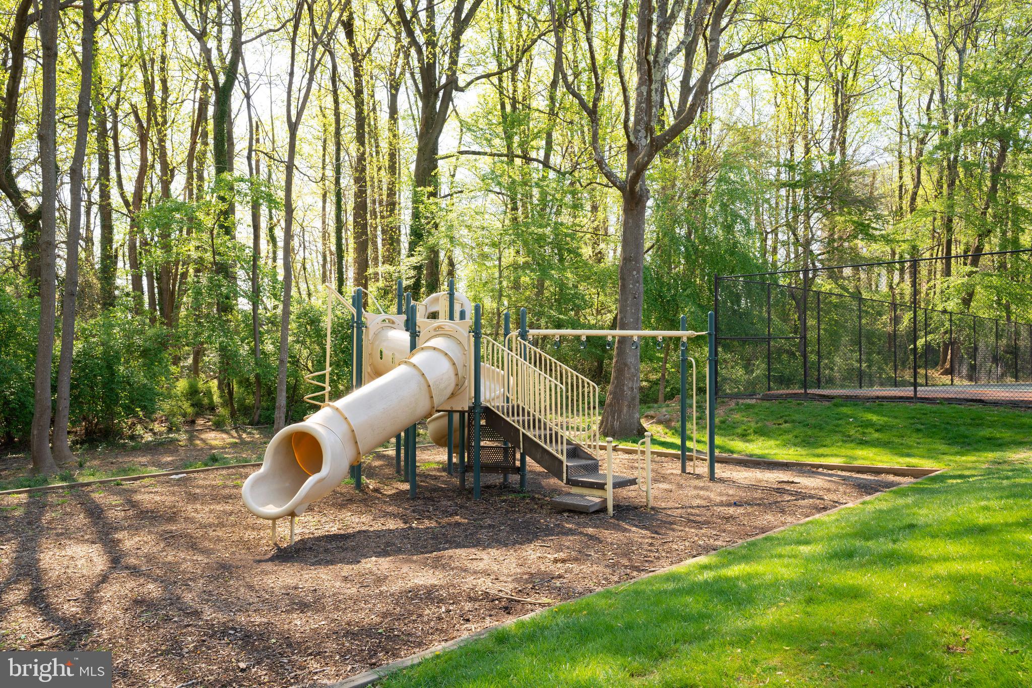 LAFAYETTE PARK - Residential