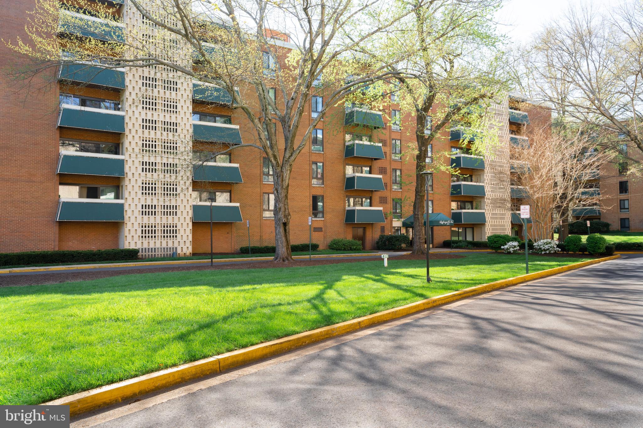 LAFAYETTE PARK - Residential