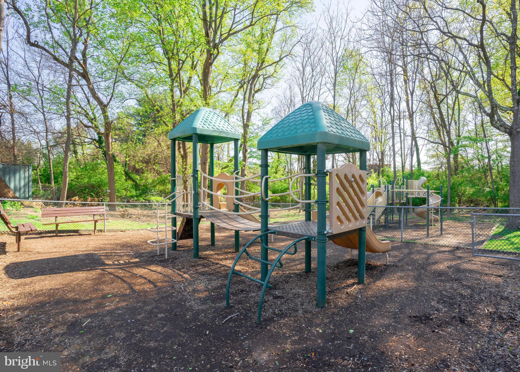 LAFAYETTE PARK - Residential