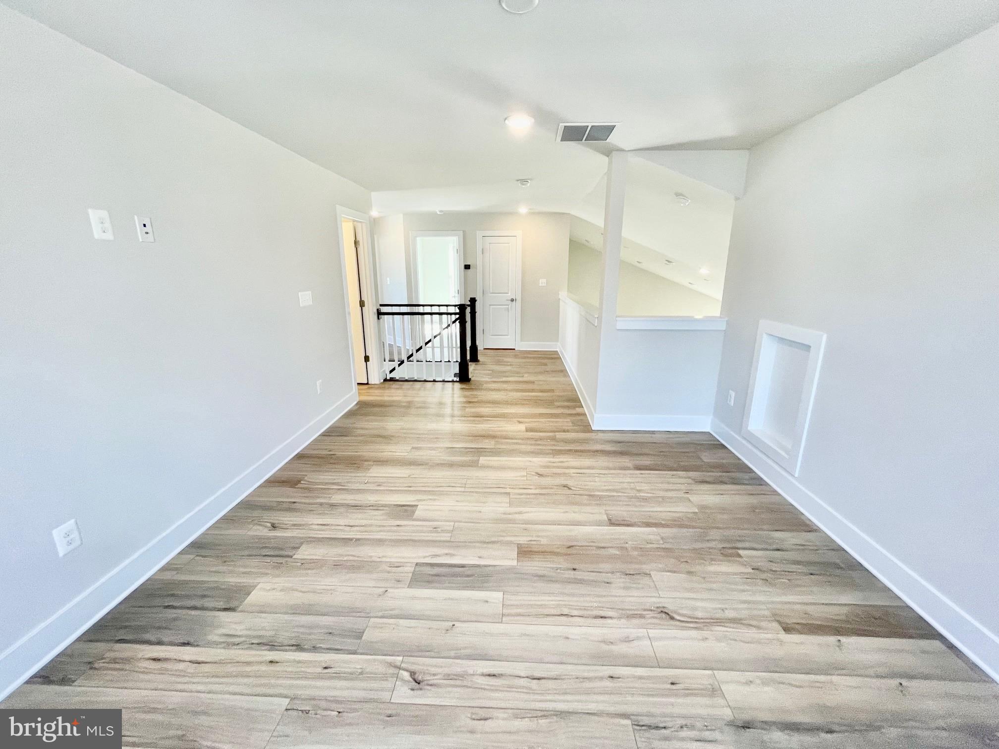 CHASE OAKS - Residential