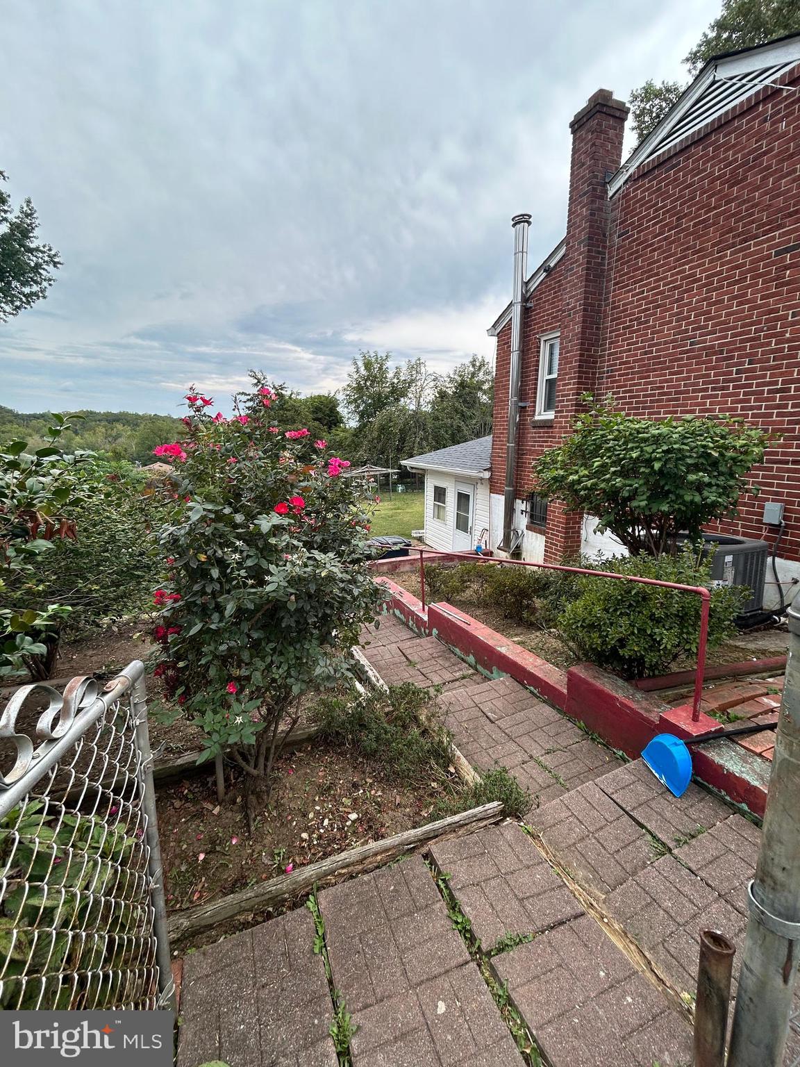 MURRAY HILL - Residential