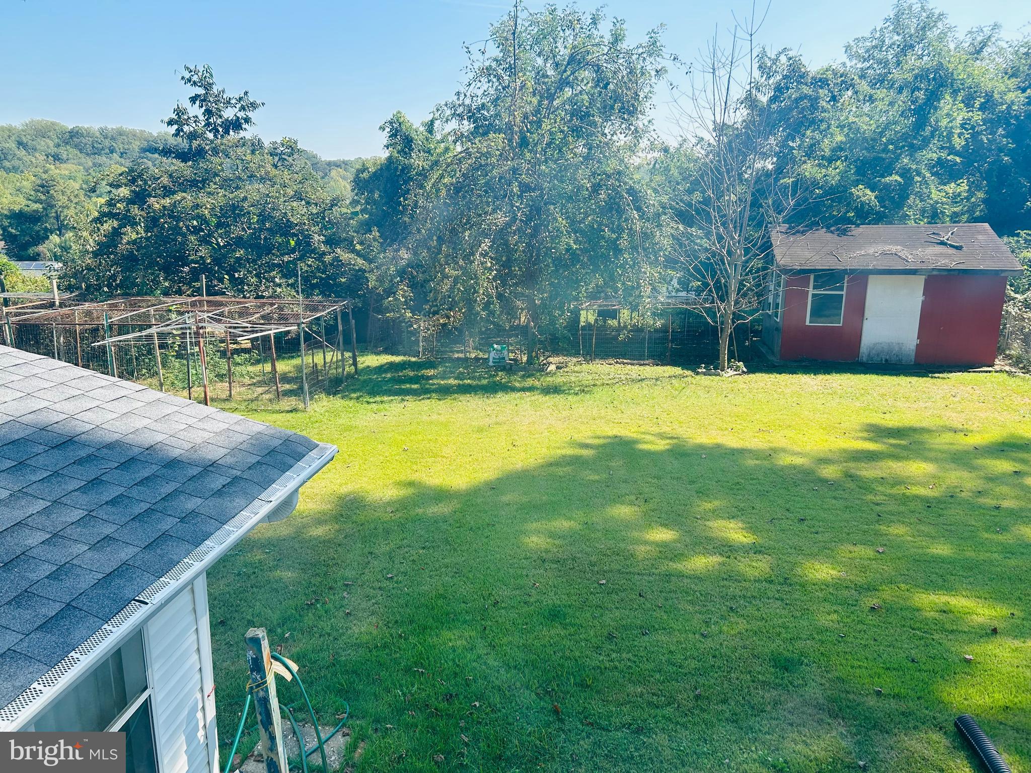 MURRAY HILL - Residential