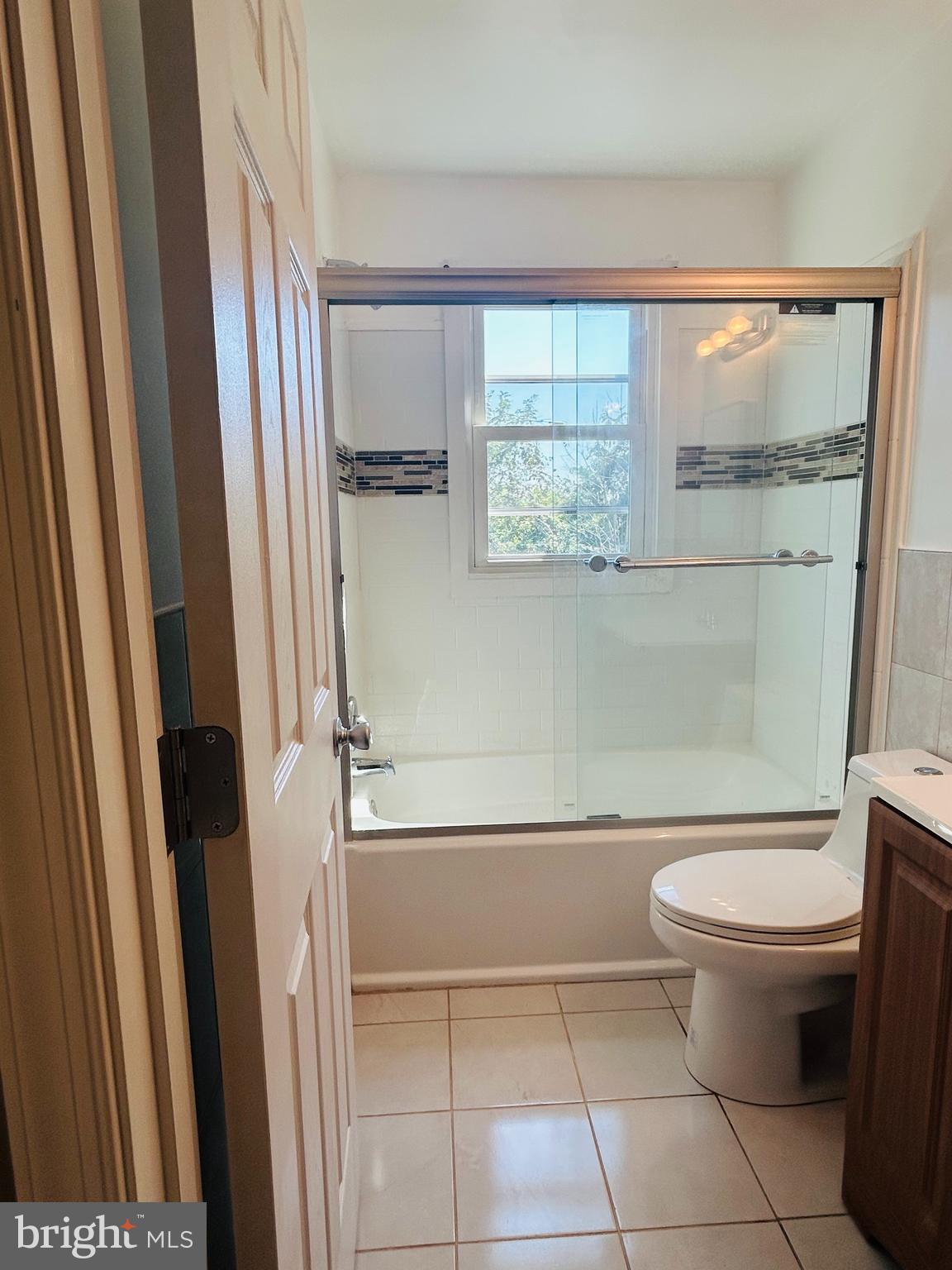 MURRAY HILL - Residential