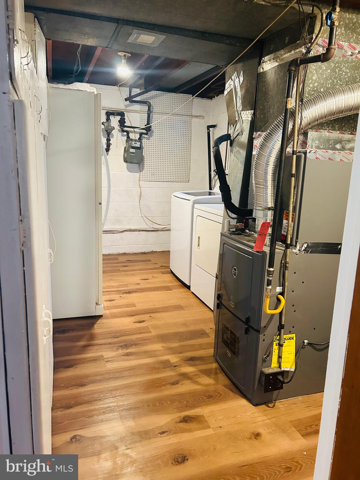 MURRAY HILL - Residential