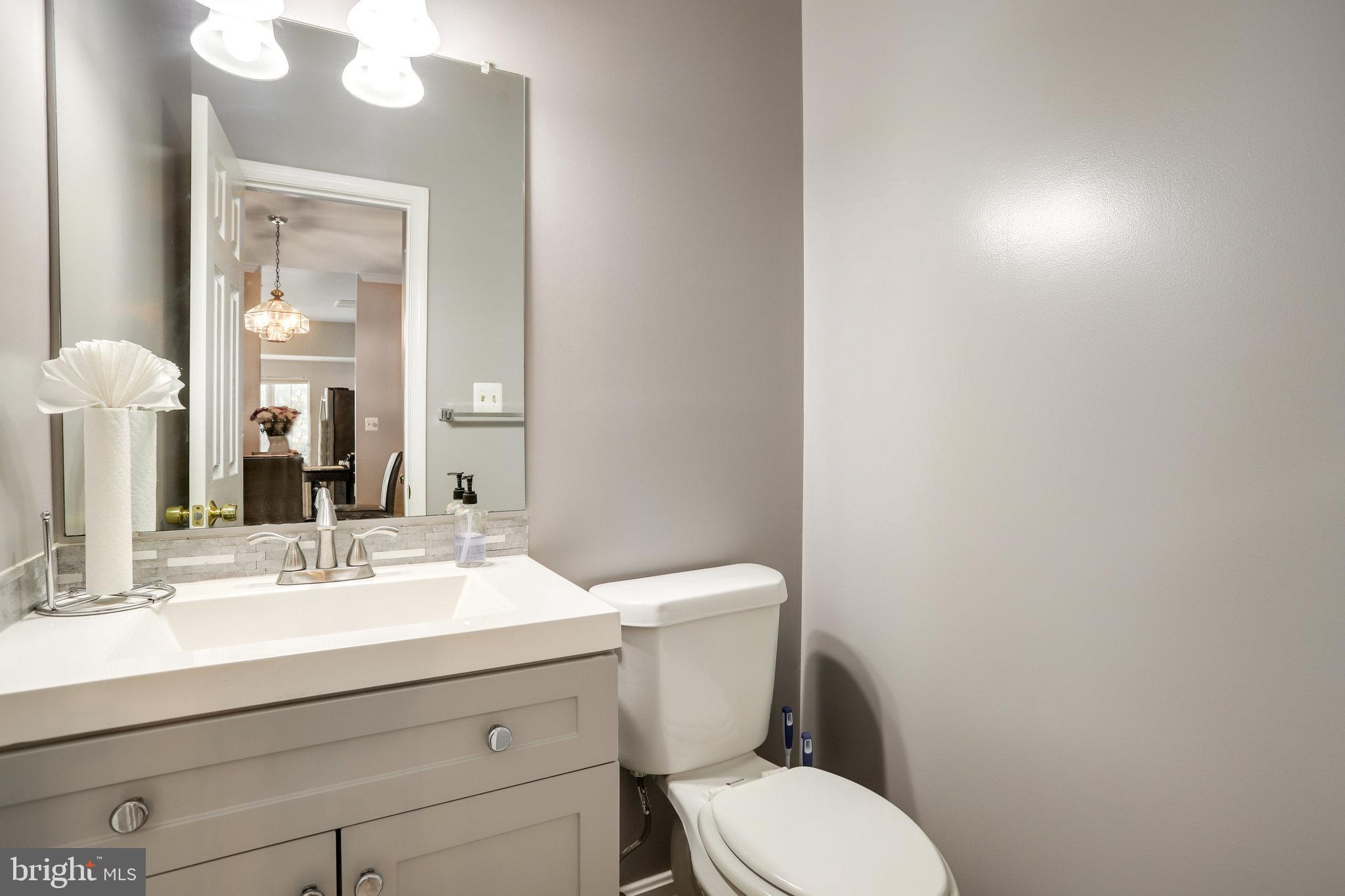 ASHBURN VILLAGE - Residential