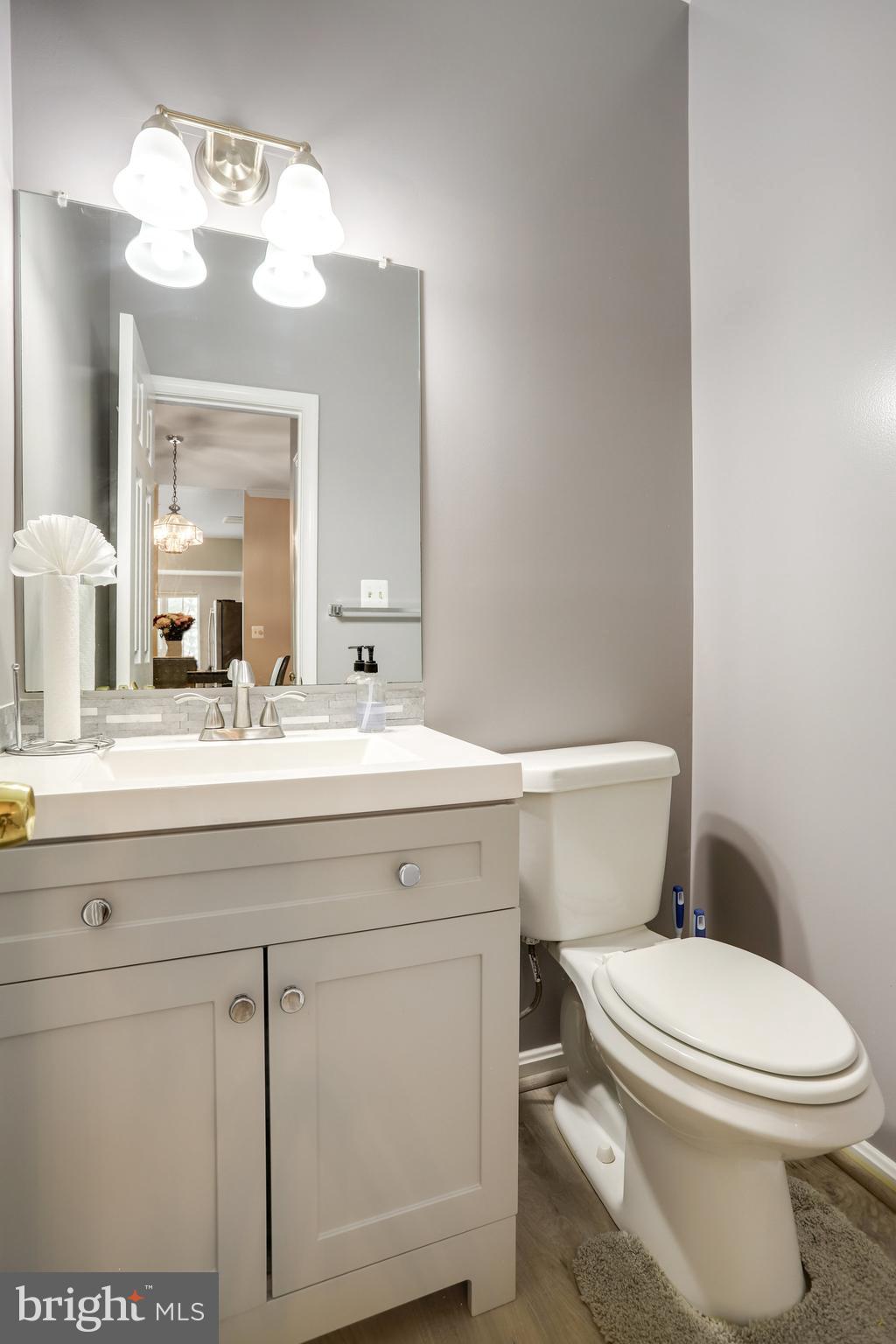 ASHBURN VILLAGE - Residential