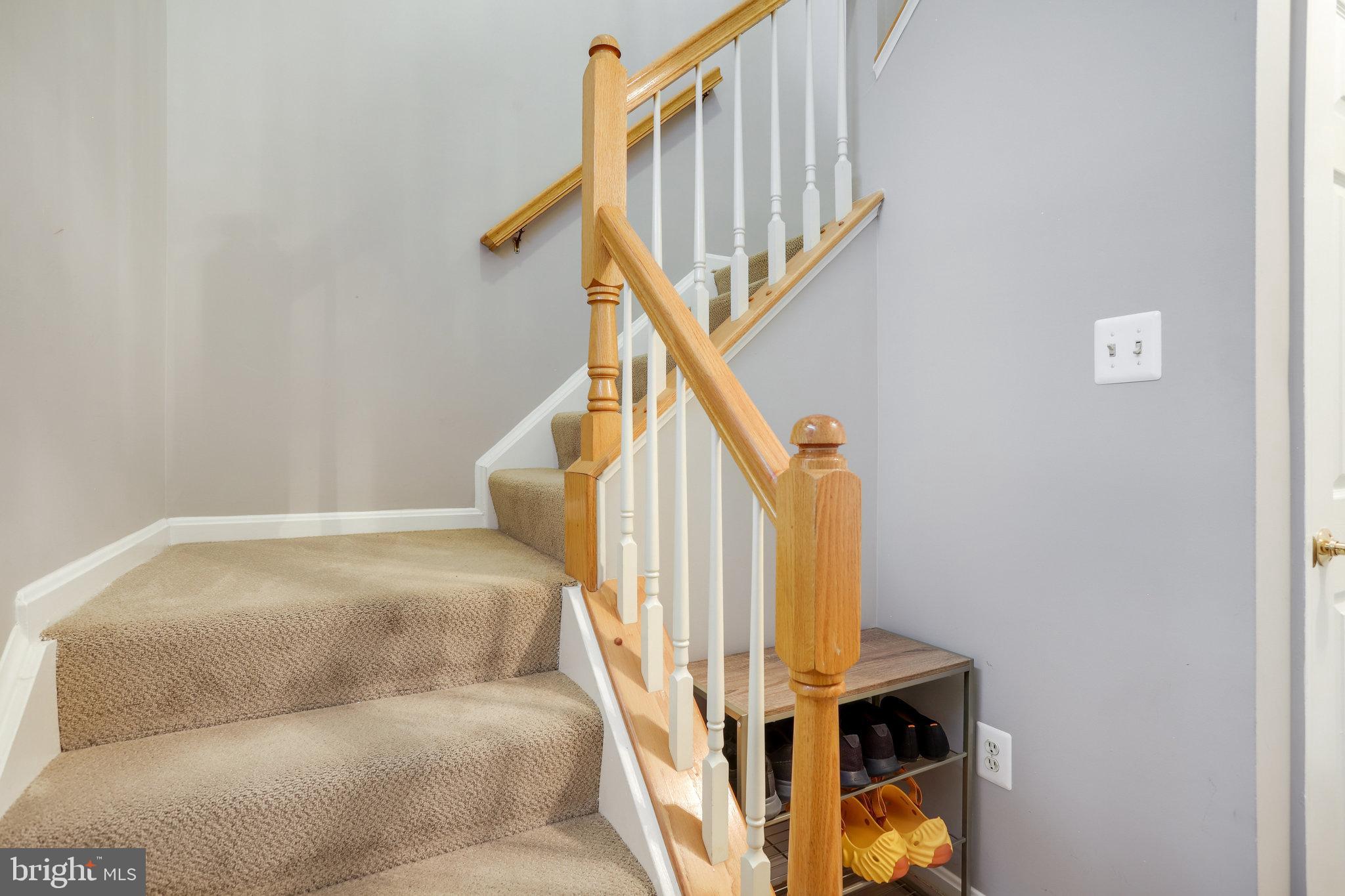 ASHBURN VILLAGE - Residential