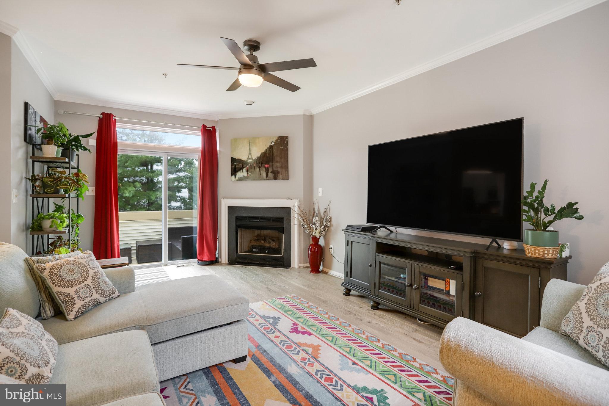 ASHBURN VILLAGE - Residential