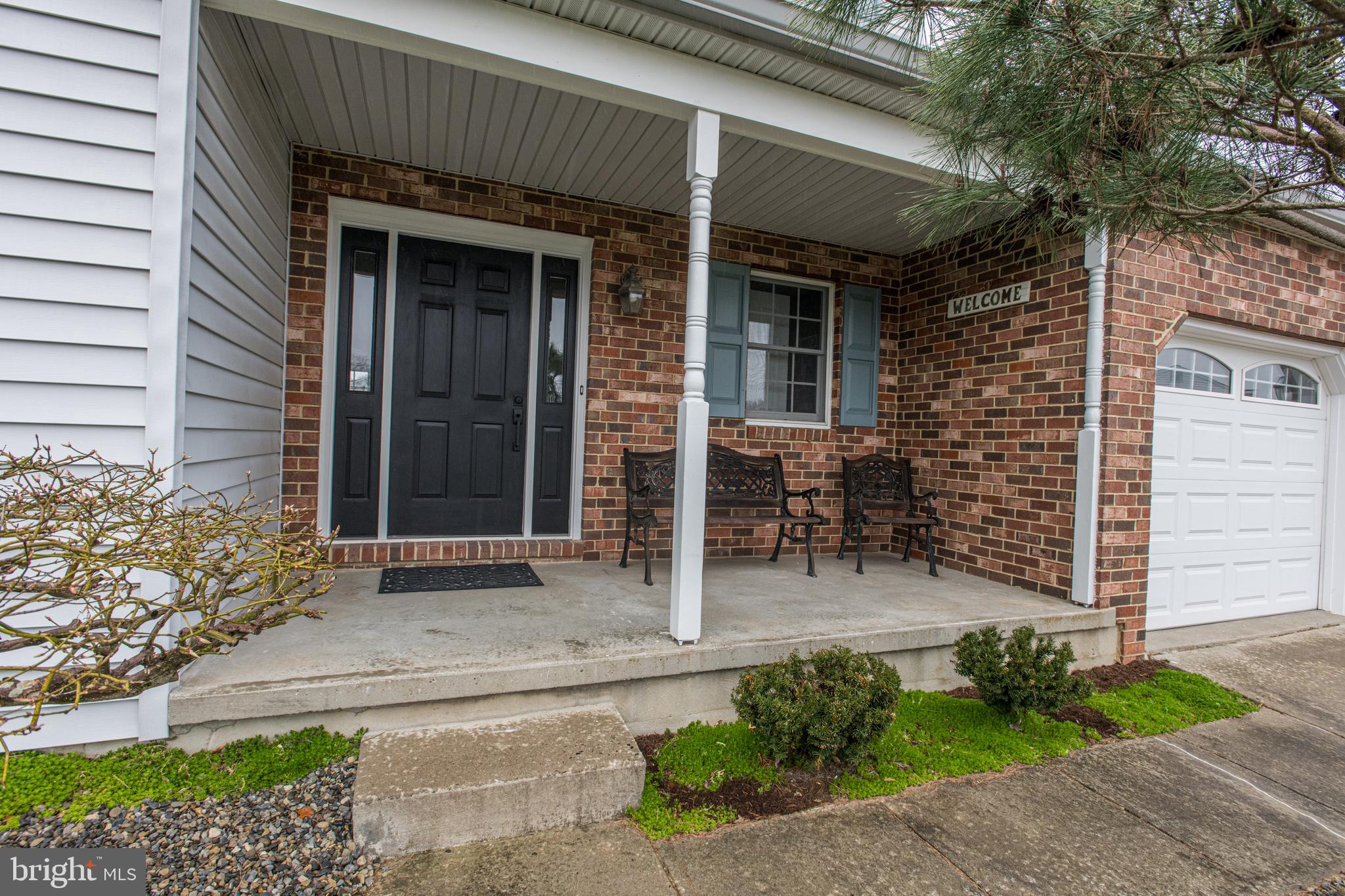 HUNTERS RUN - Residential