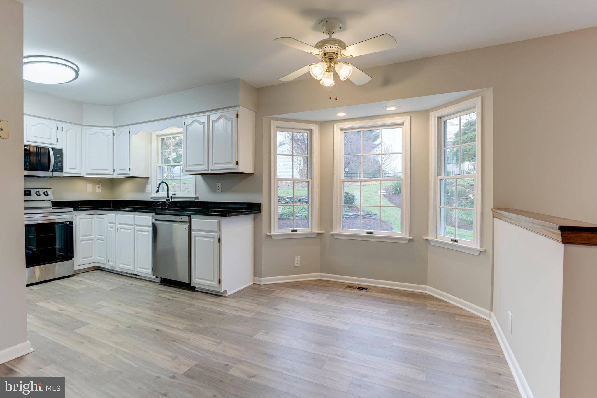 HUNTERS RUN - Residential