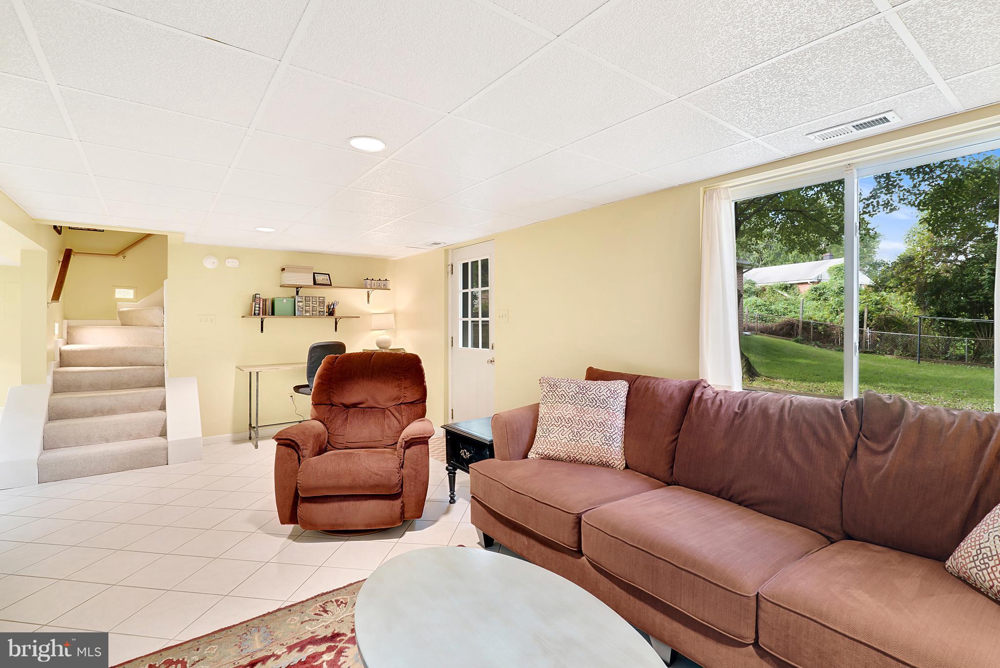 VIRGINIA HILLS - Residential