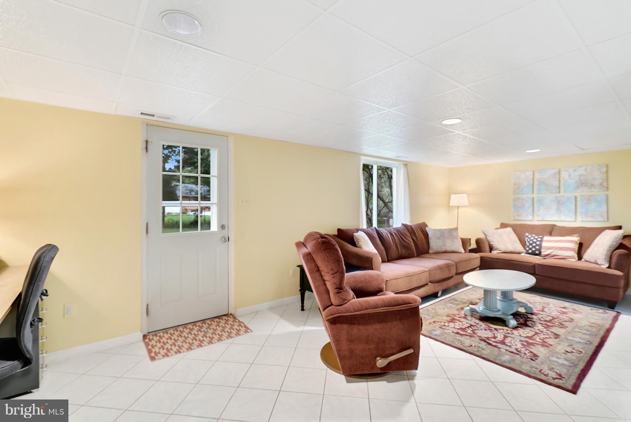 VIRGINIA HILLS - Residential