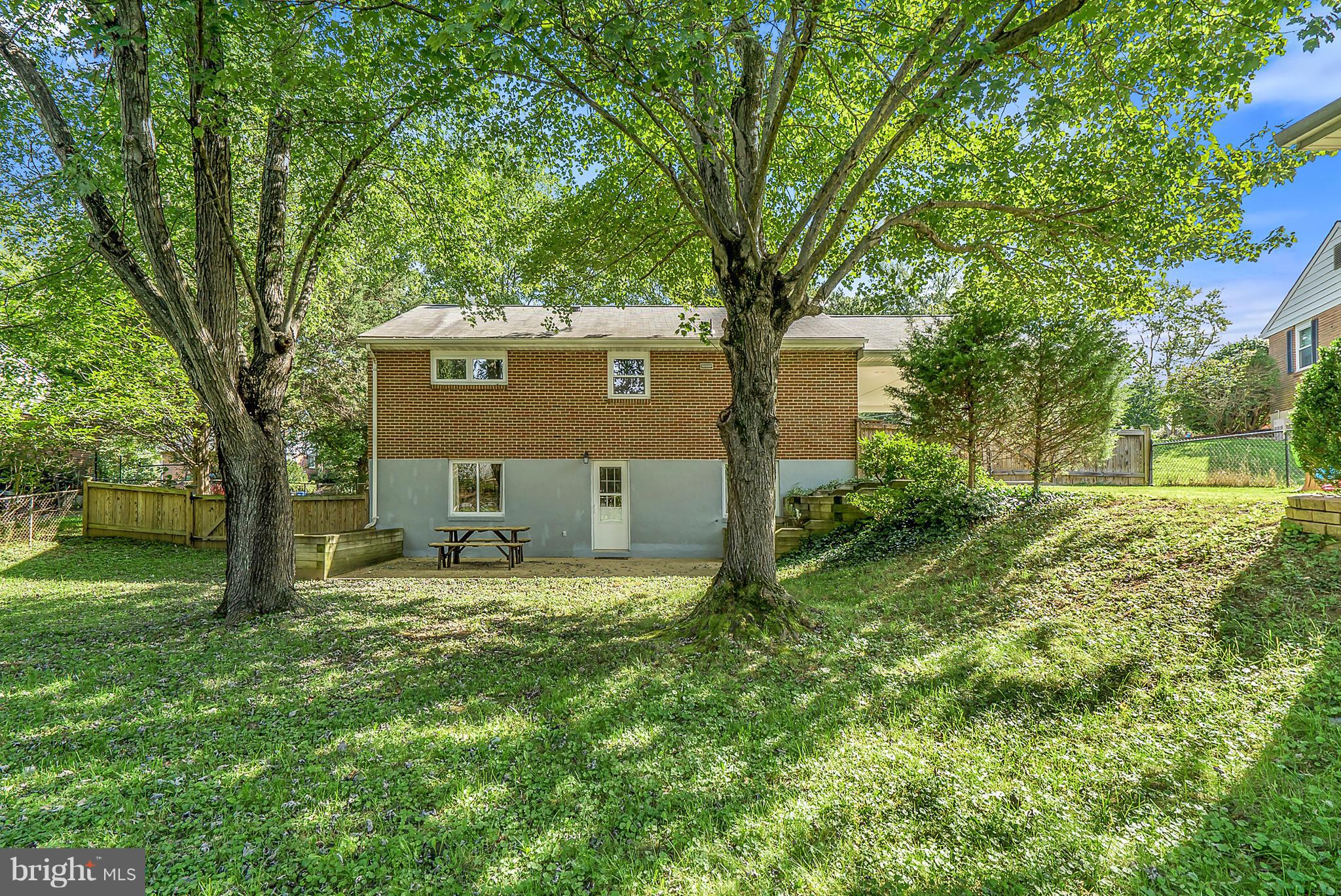 VIRGINIA HILLS - Residential