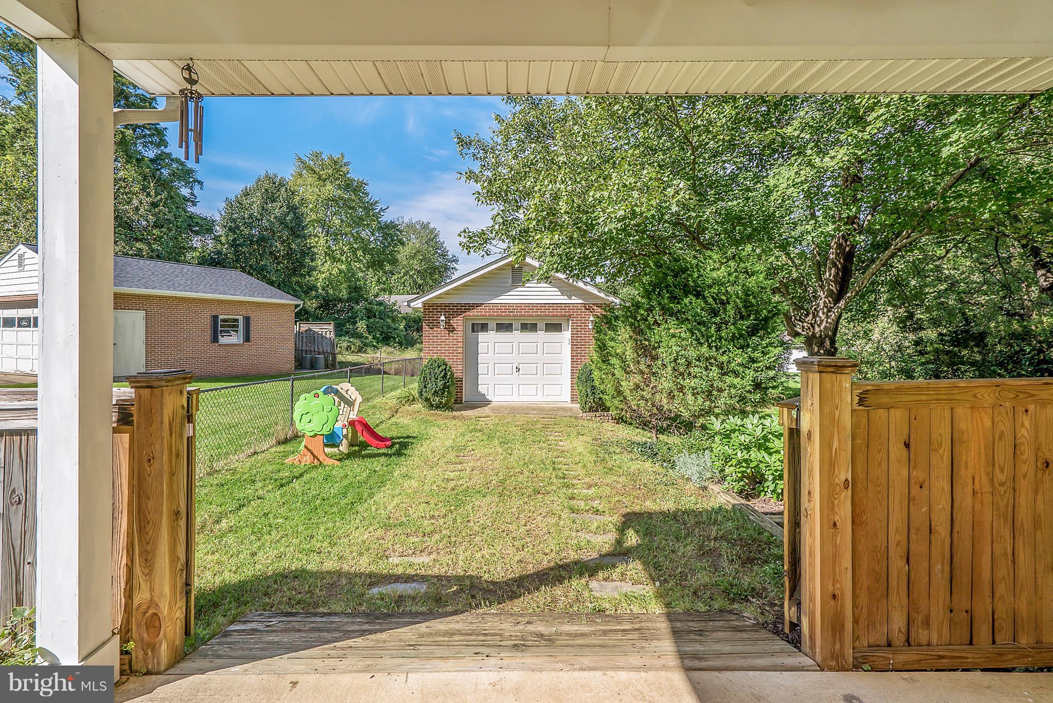 VIRGINIA HILLS - Residential