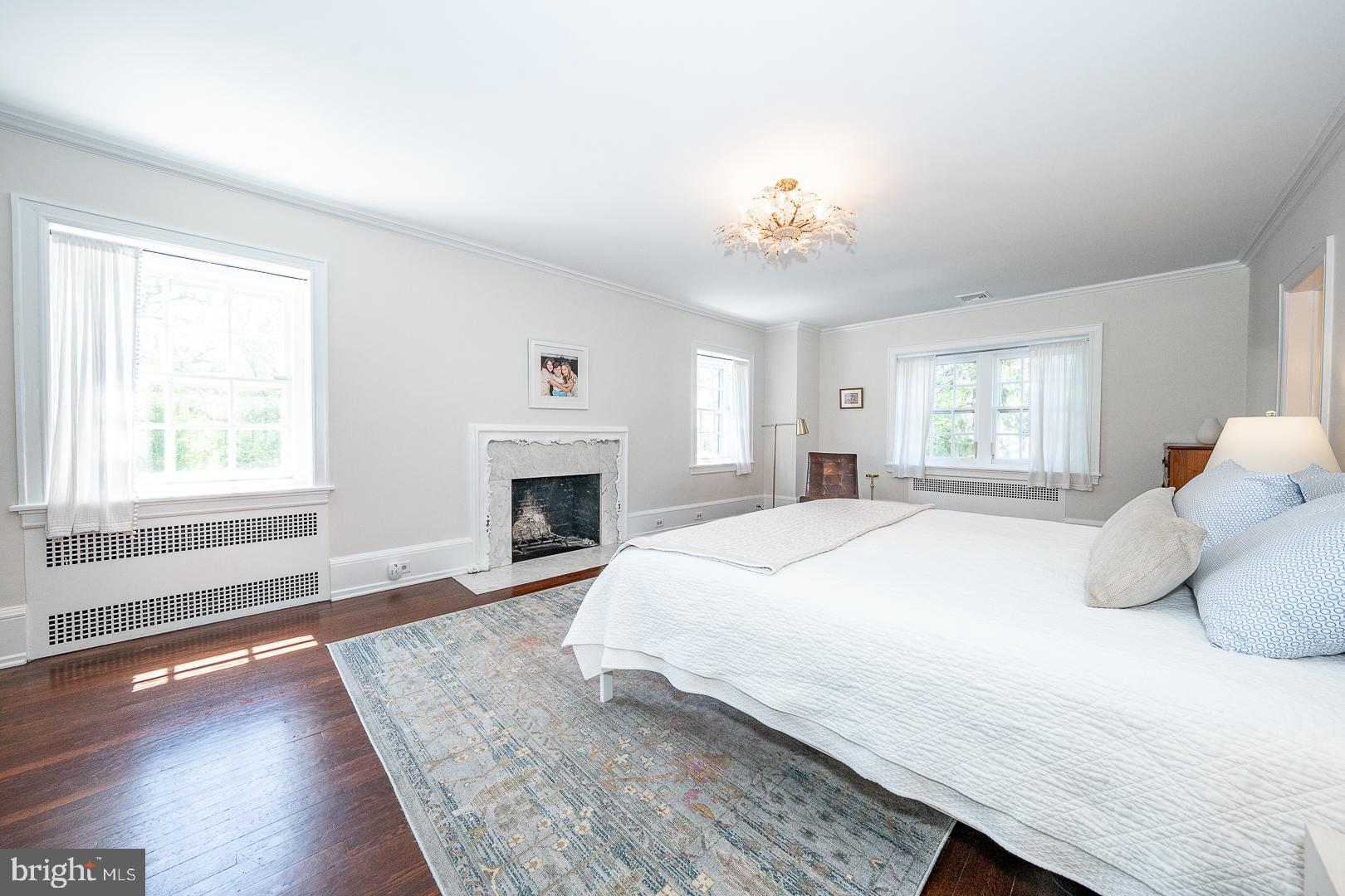 WYNNEWOOD - Residential