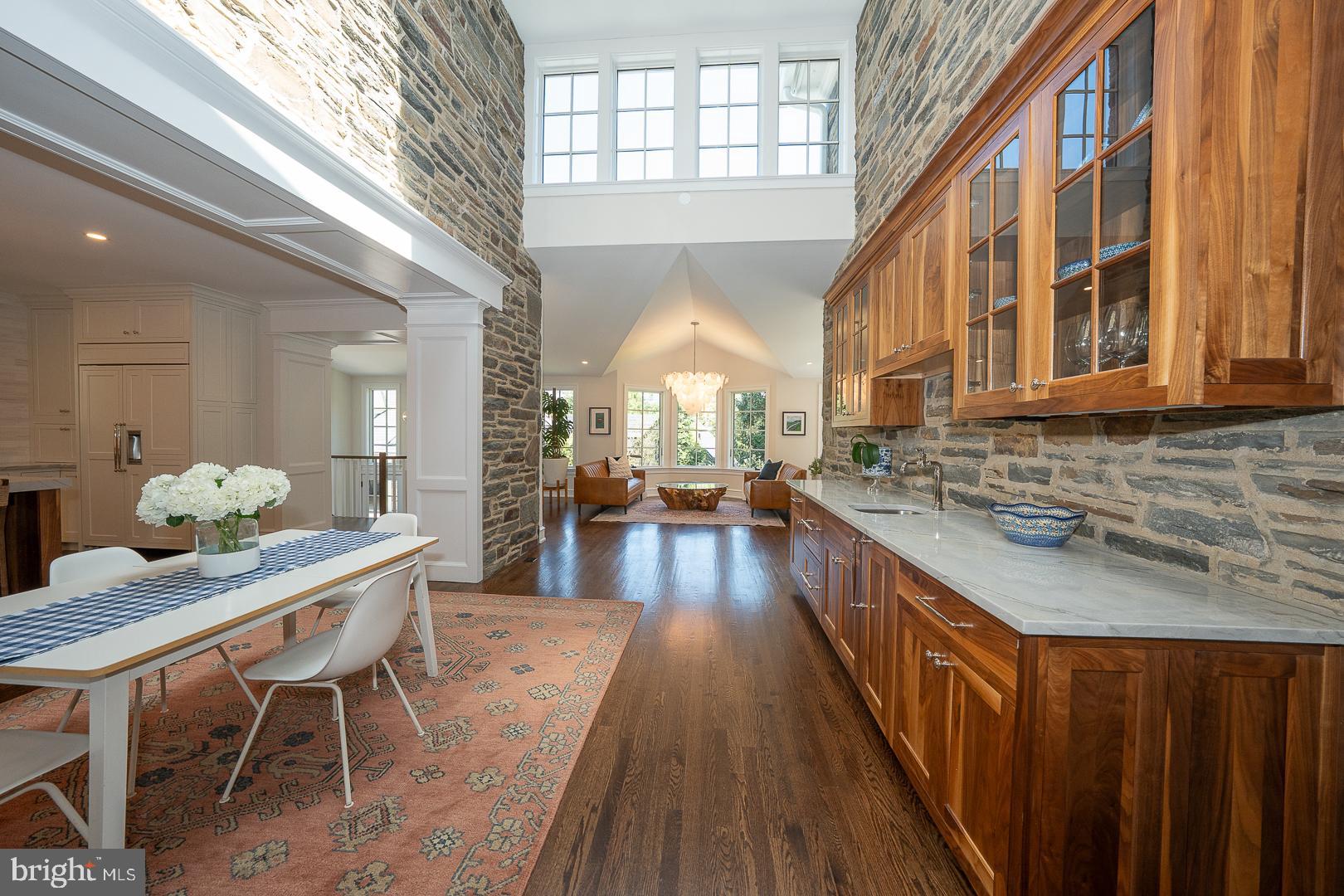 WYNNEWOOD - Residential