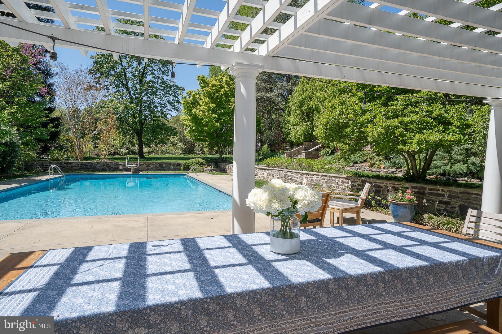 WYNNEWOOD - Residential