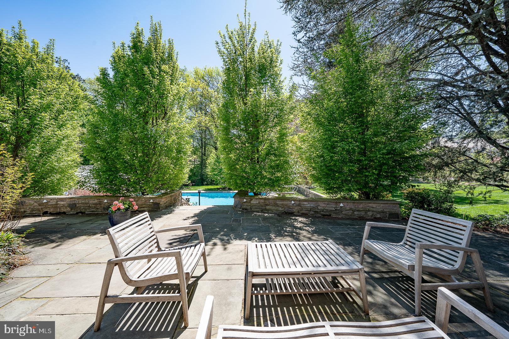 WYNNEWOOD - Residential