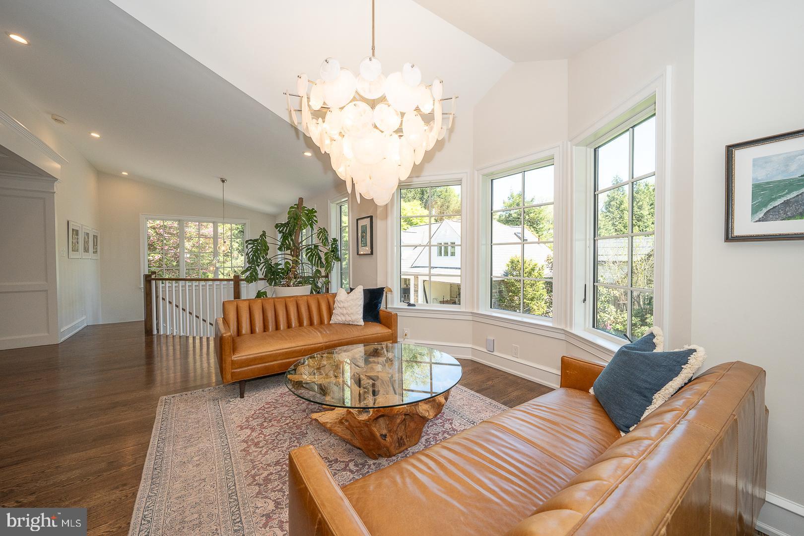 WYNNEWOOD - Residential