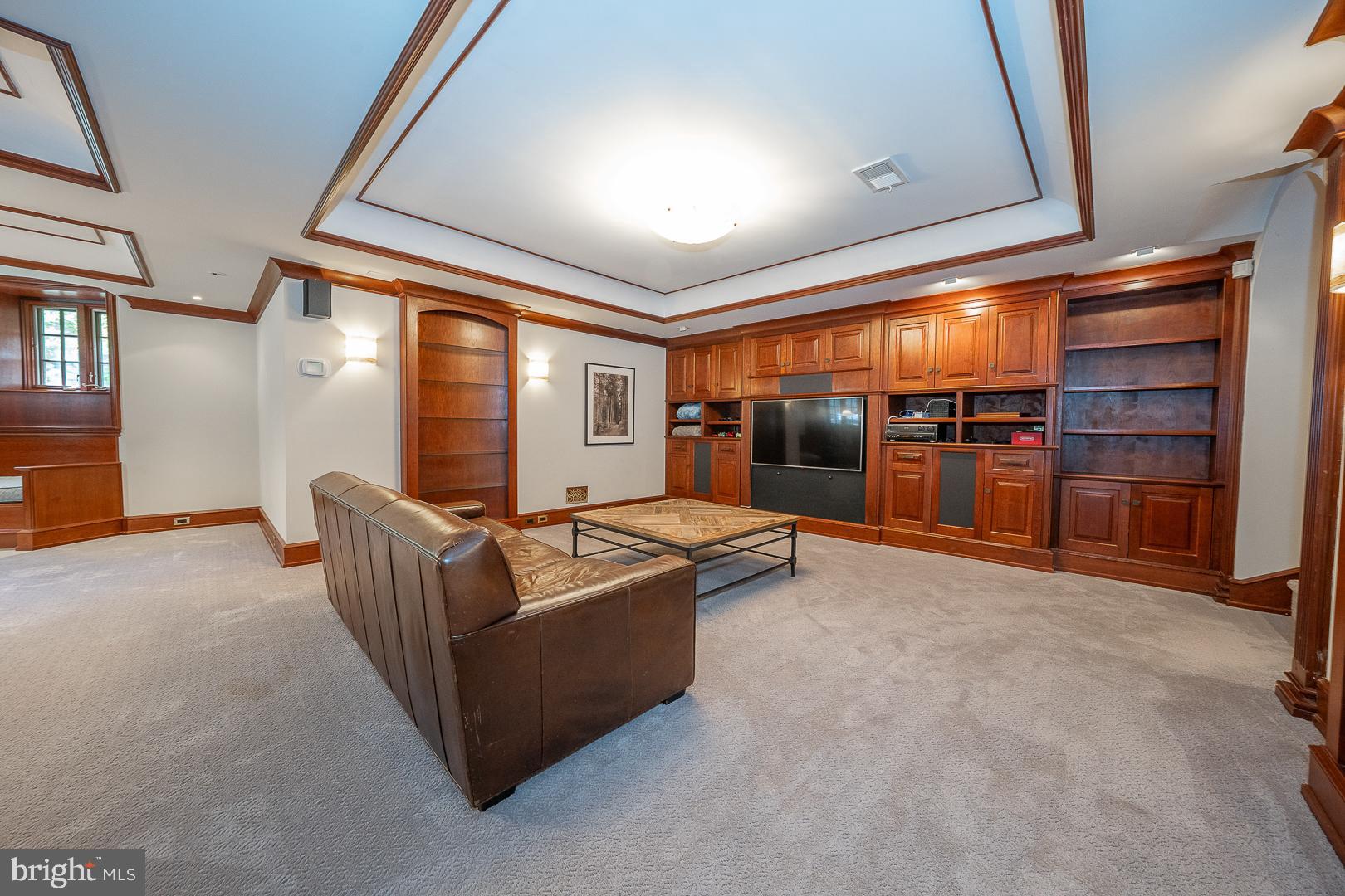 WYNNEWOOD - Residential