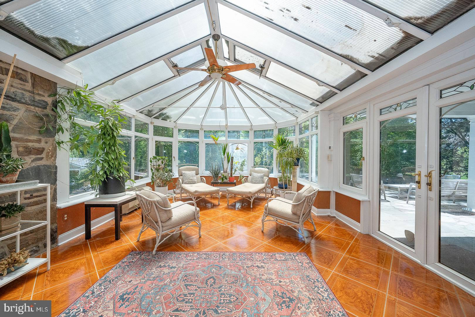 WYNNEWOOD - Residential