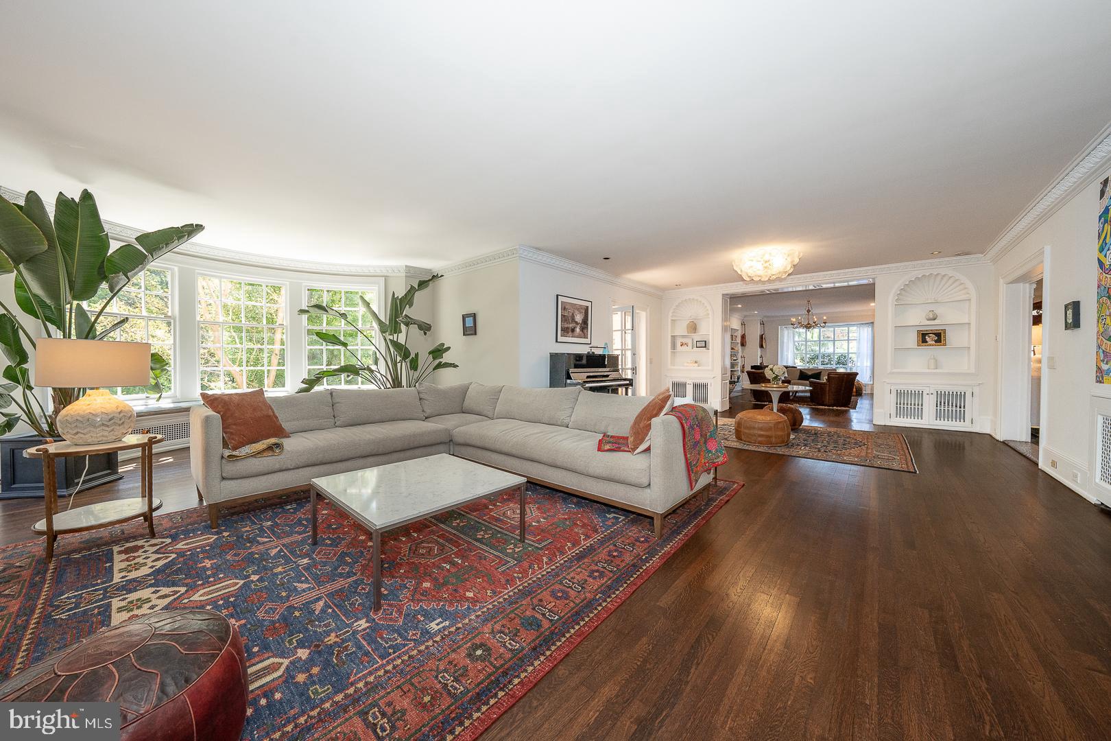 WYNNEWOOD - Residential