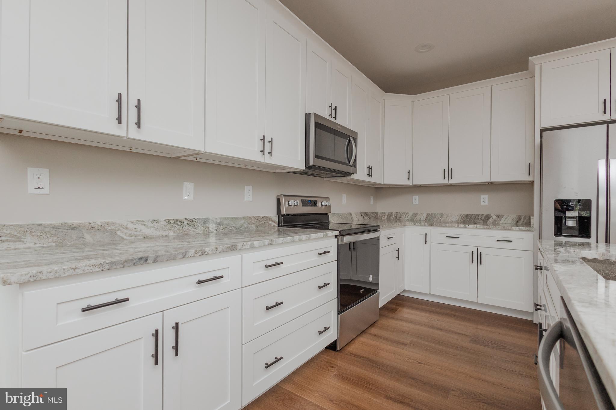 PRINCETON SHOALS - Residential