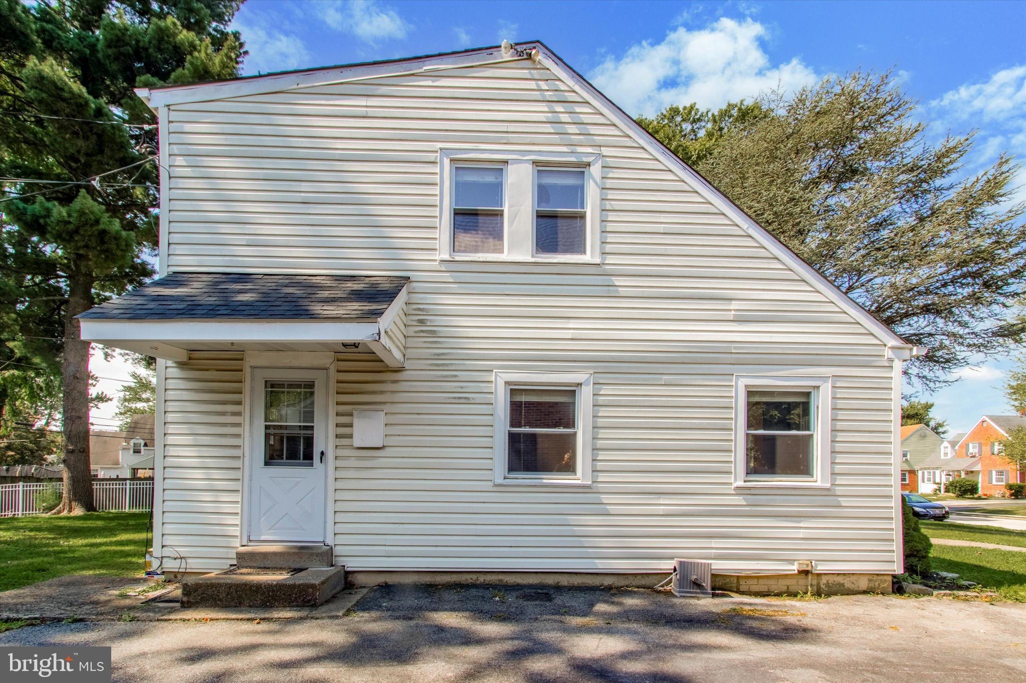 MILMONT PARK - Residential