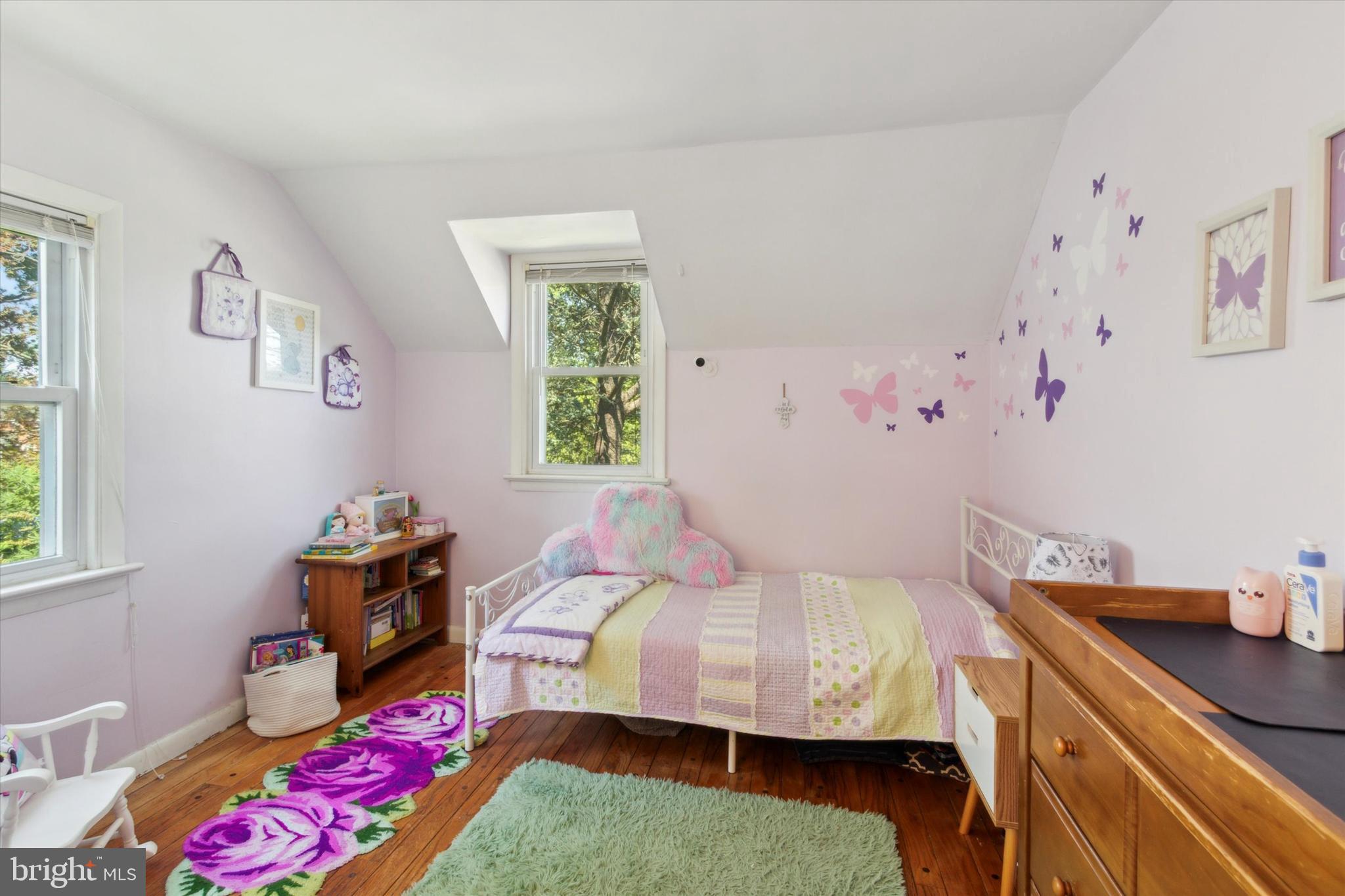 MILMONT PARK - Residential