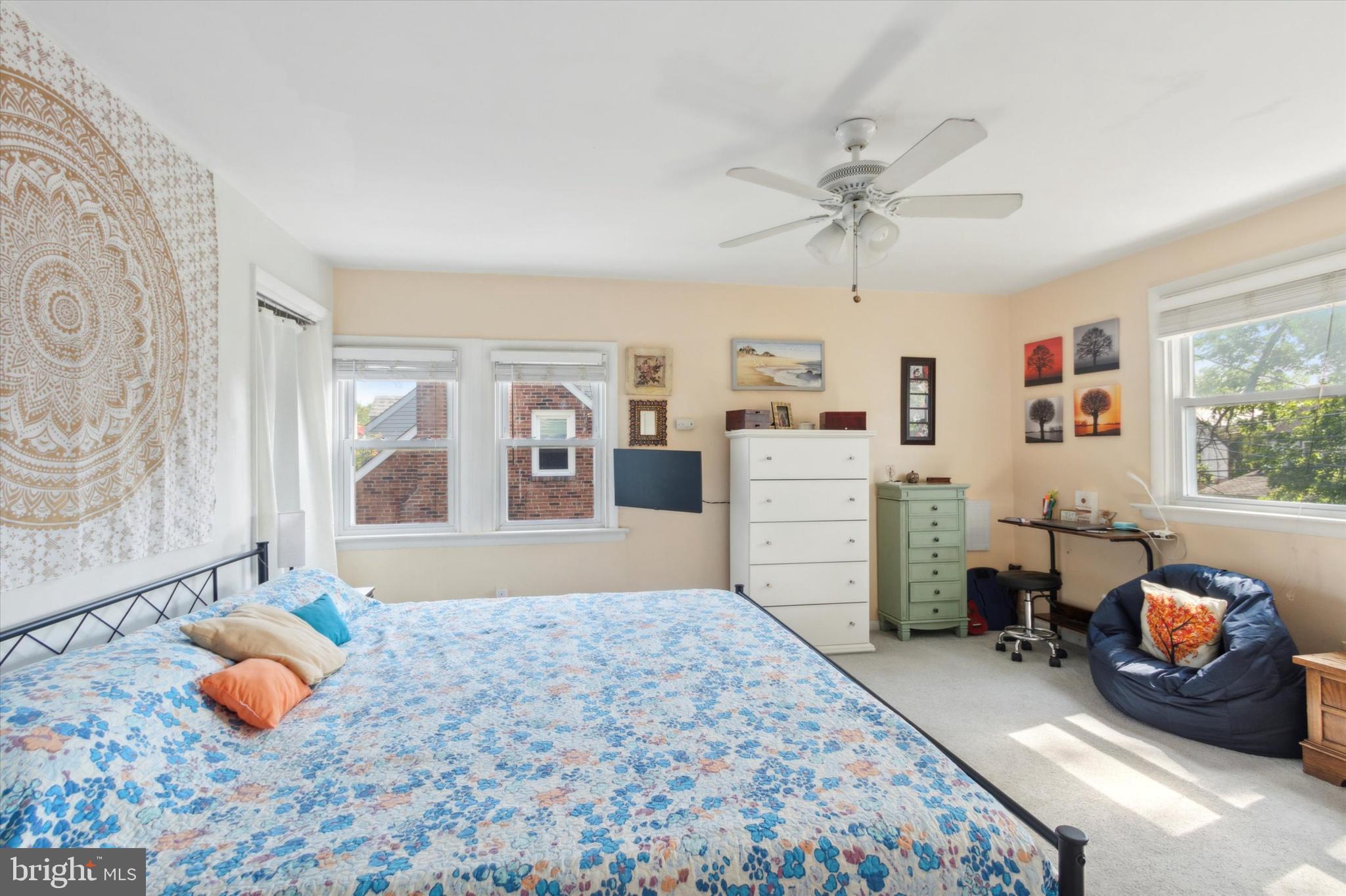 MILMONT PARK - Residential