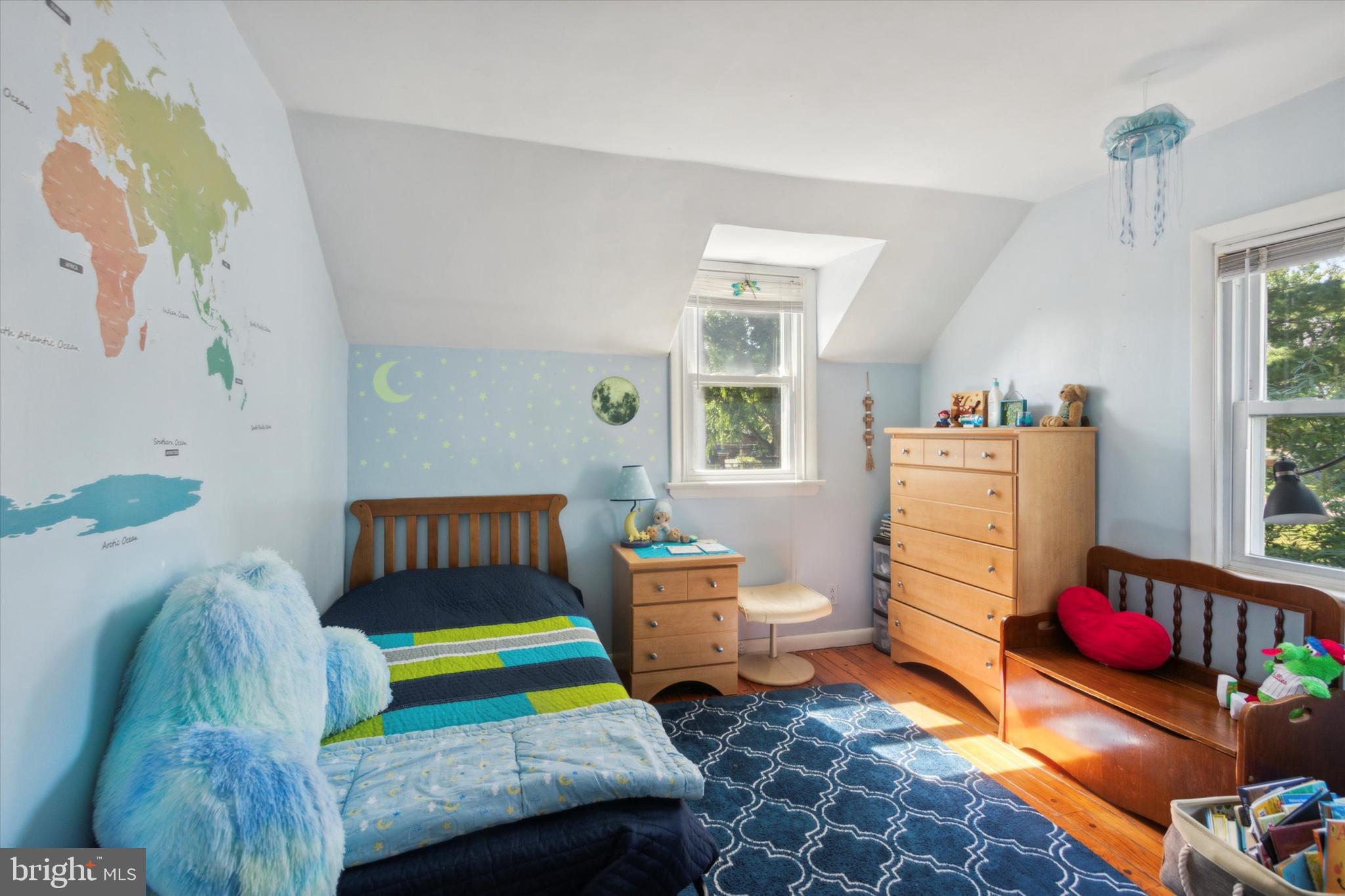 MILMONT PARK - Residential