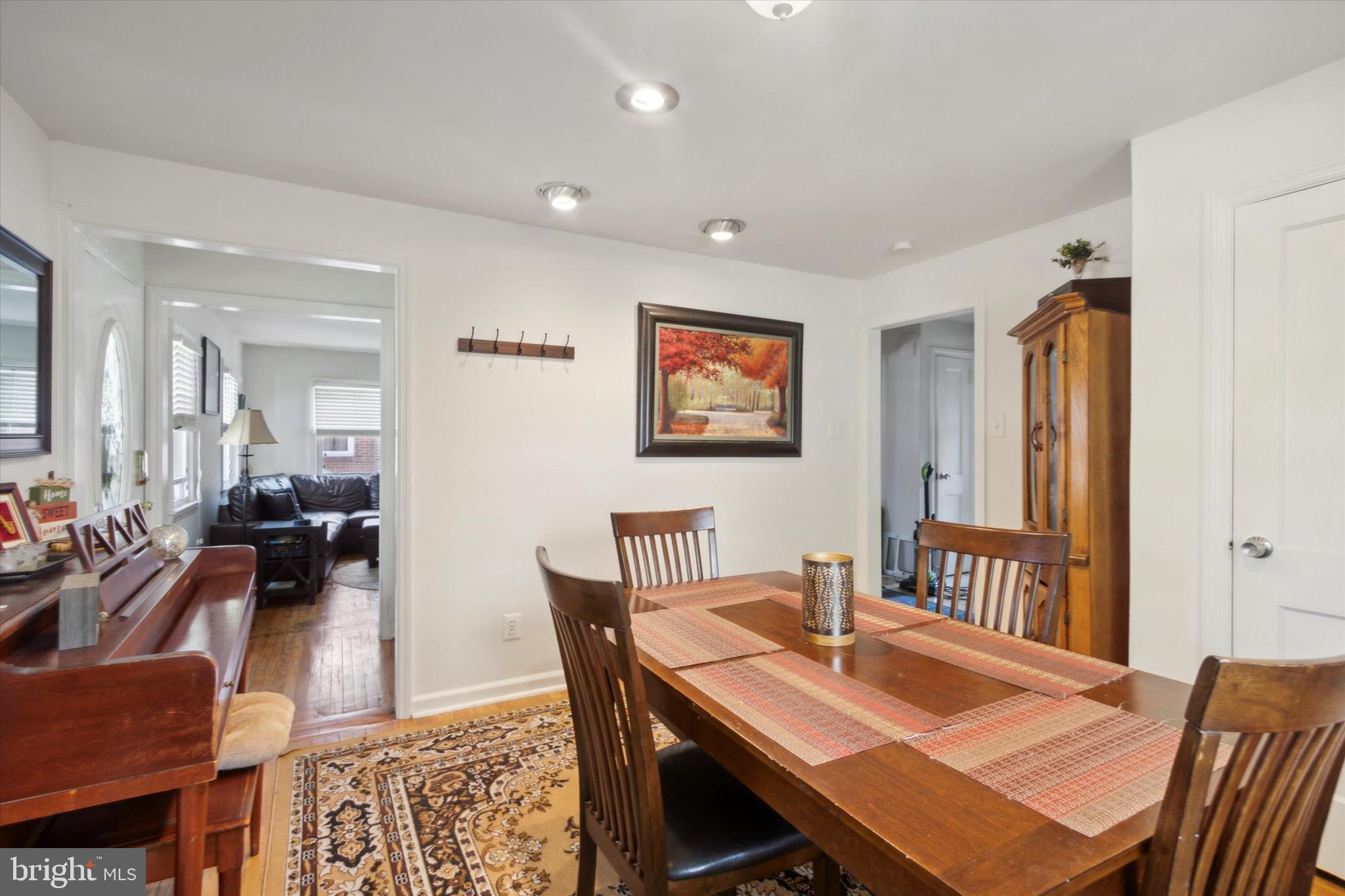 MILMONT PARK - Residential