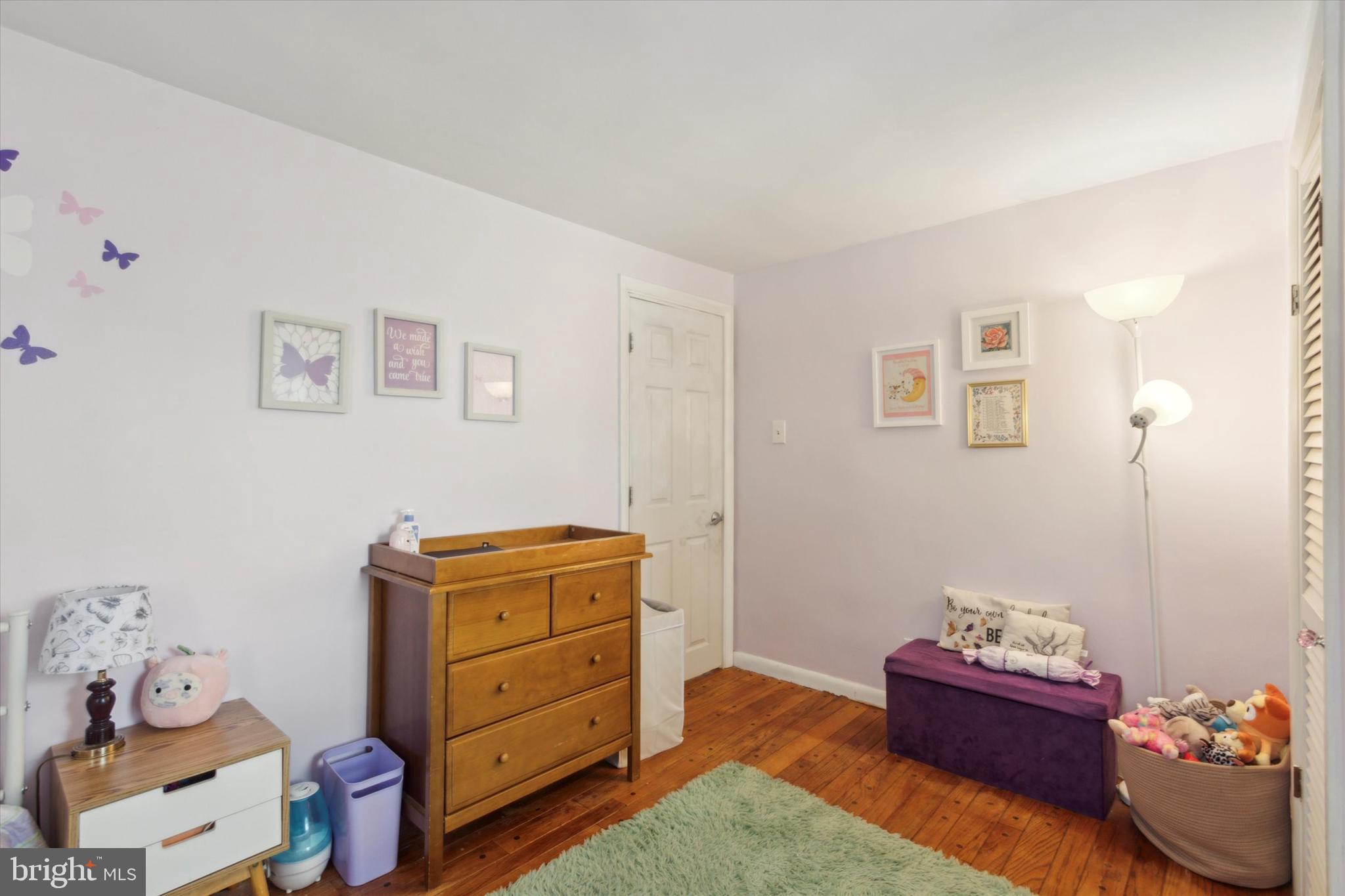 MILMONT PARK - Residential