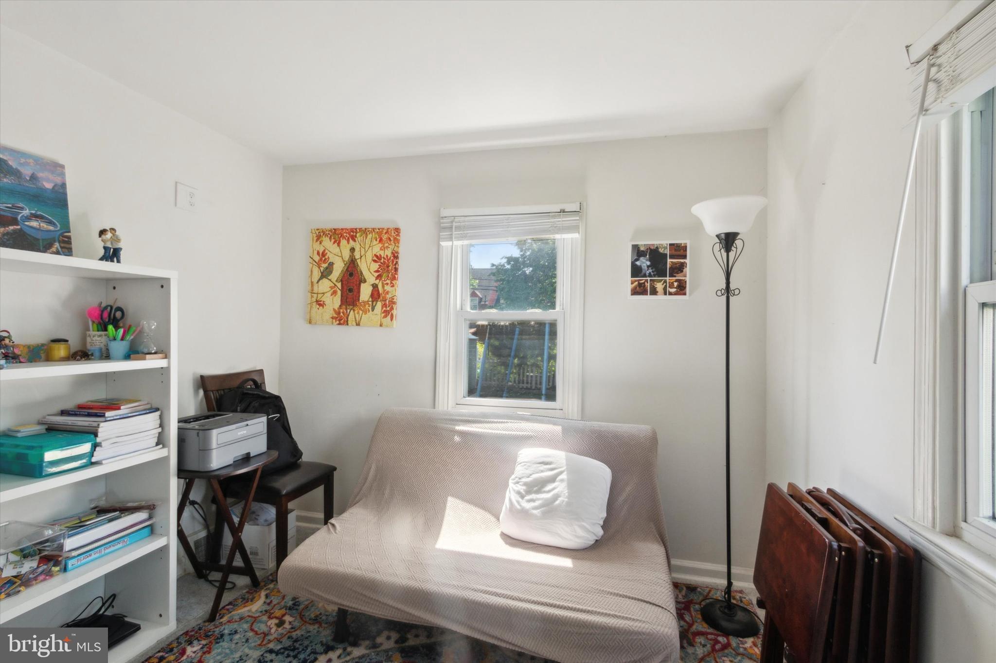 MILMONT PARK - Residential