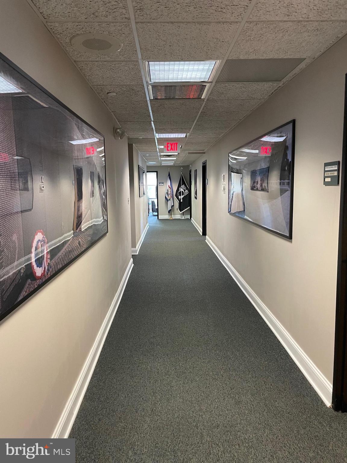 FOXCROFT OFFICE BLDG - Commercial Lease