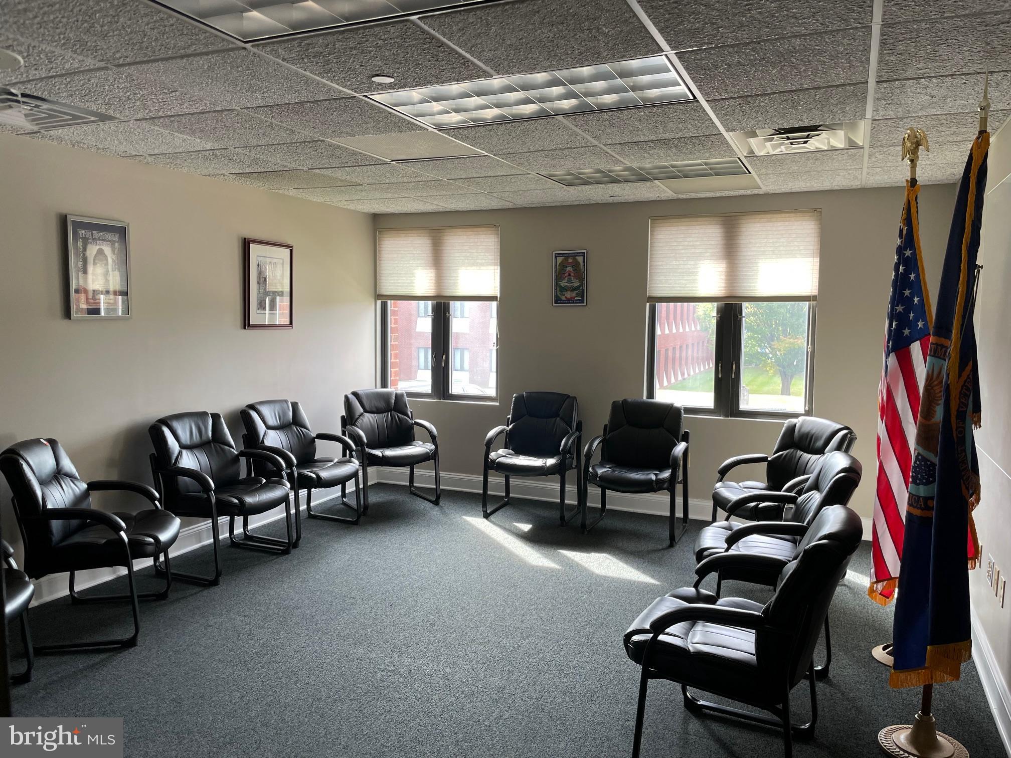 FOXCROFT OFFICE BLDG - Commercial Lease