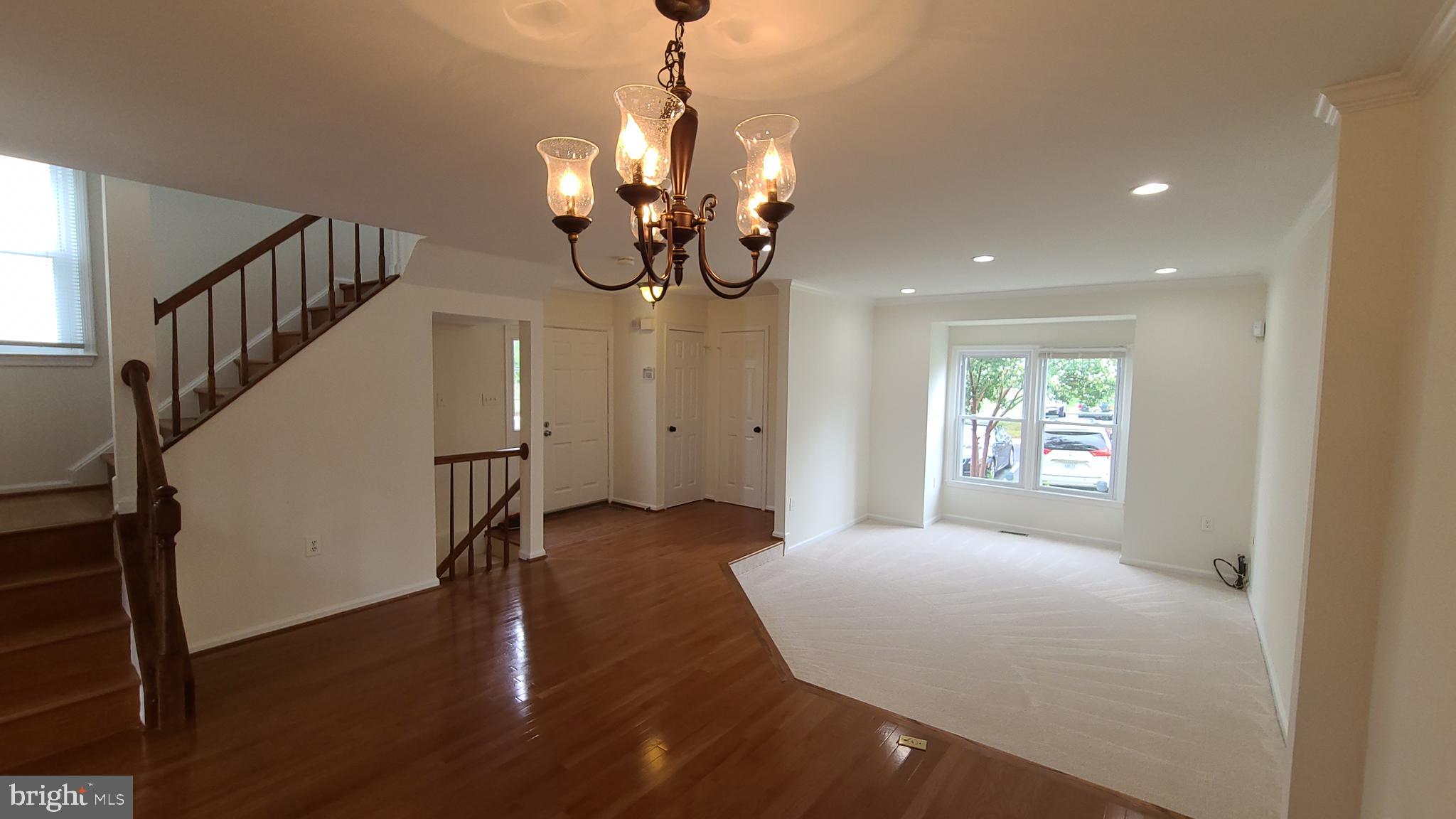 ASHBURN FARM - Residential Lease