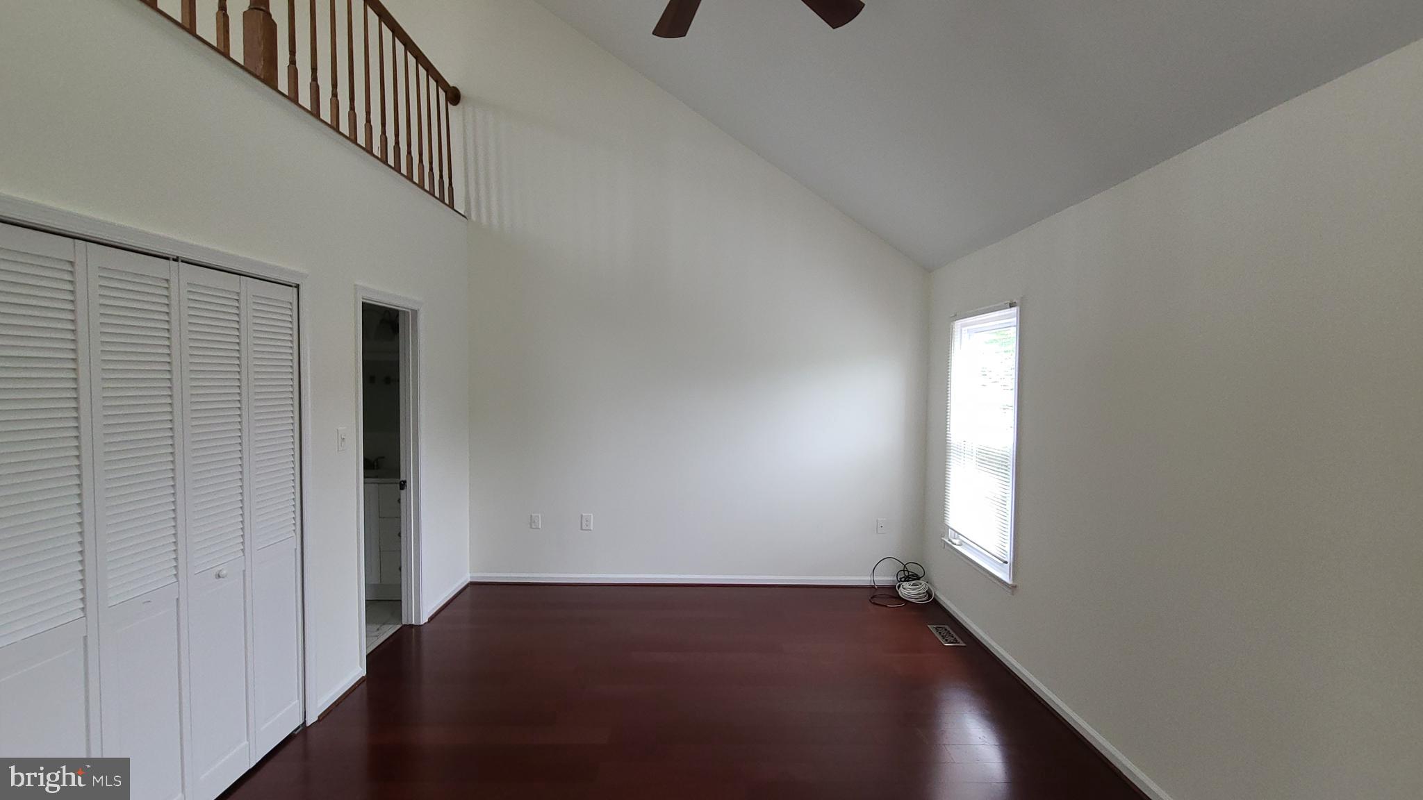 ASHBURN FARM - Residential Lease