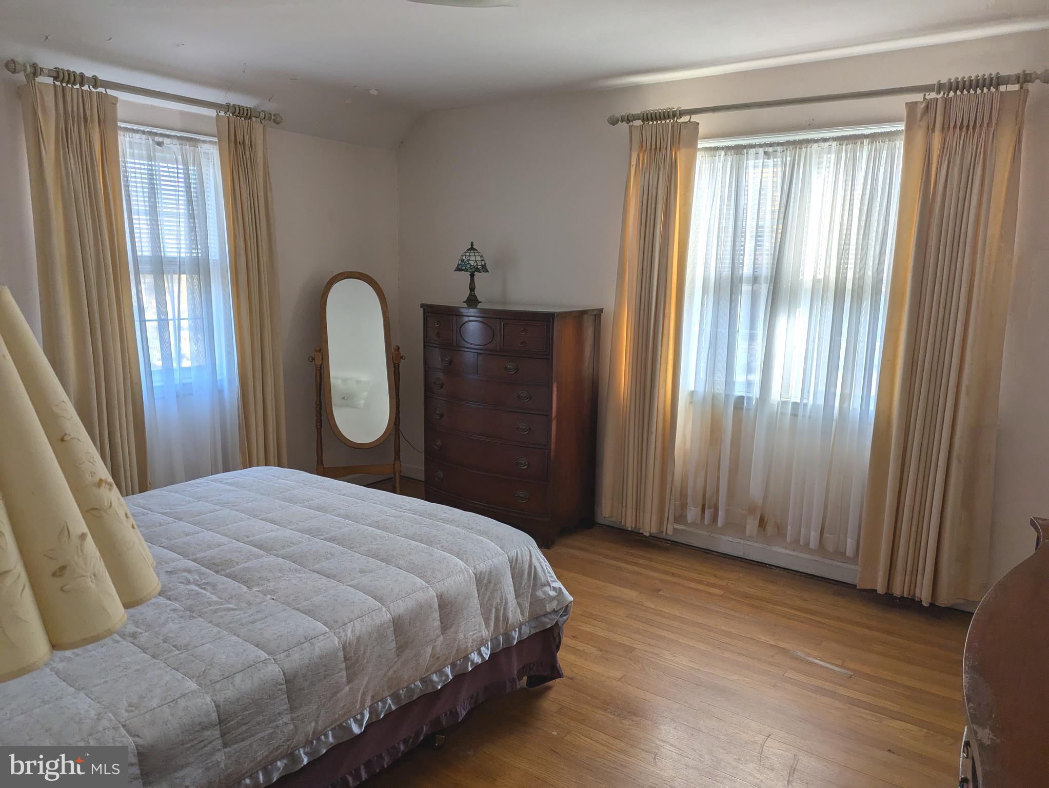 SHEFFIELD VIL - Residential