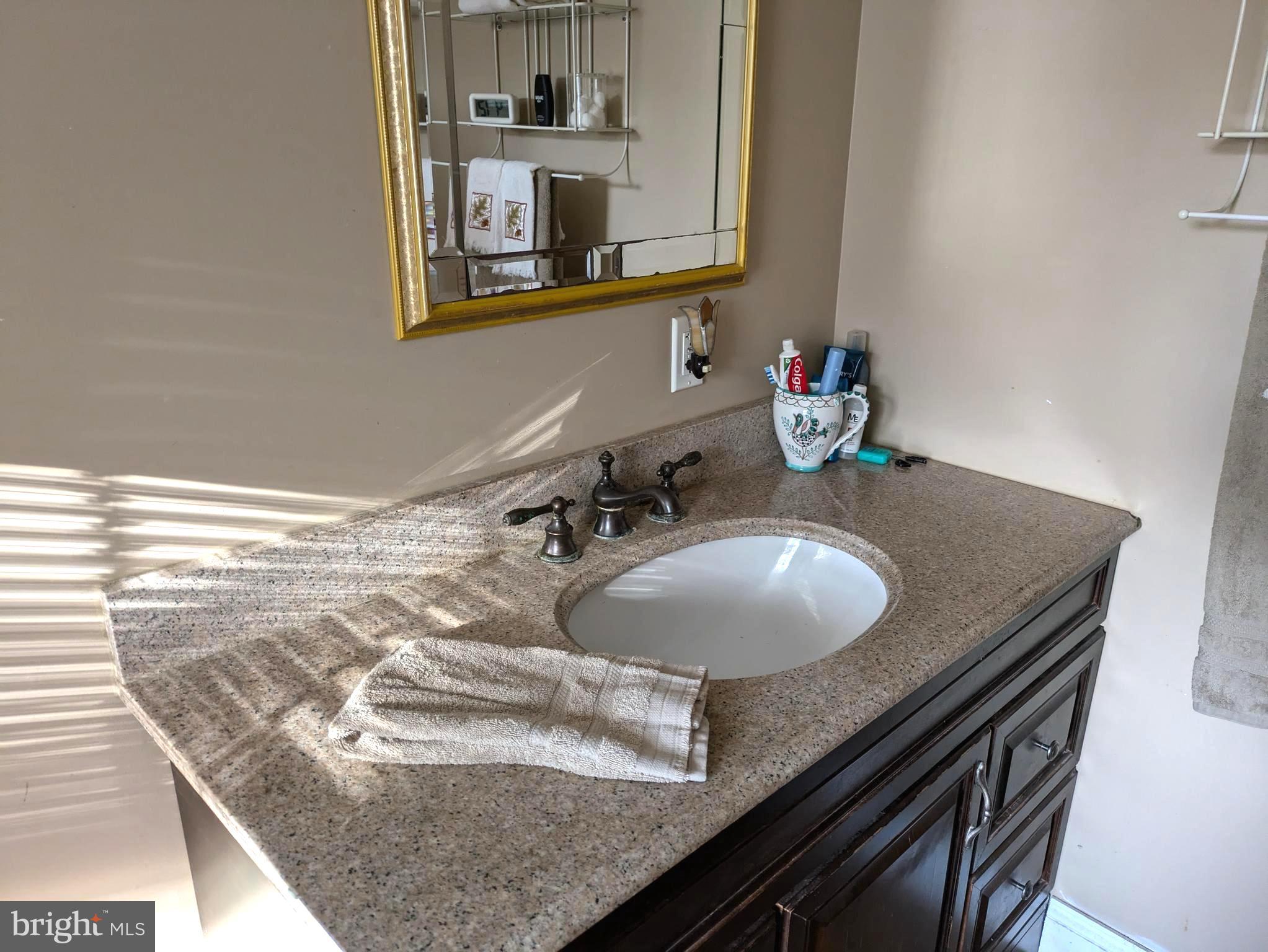 SHEFFIELD VIL - Residential