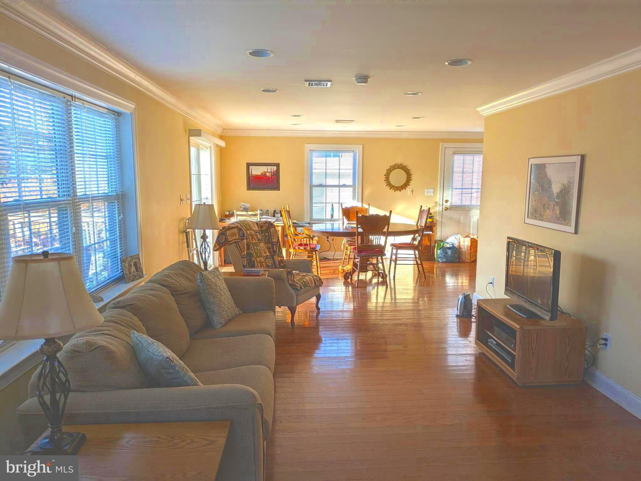 SHEFFIELD VIL - Residential