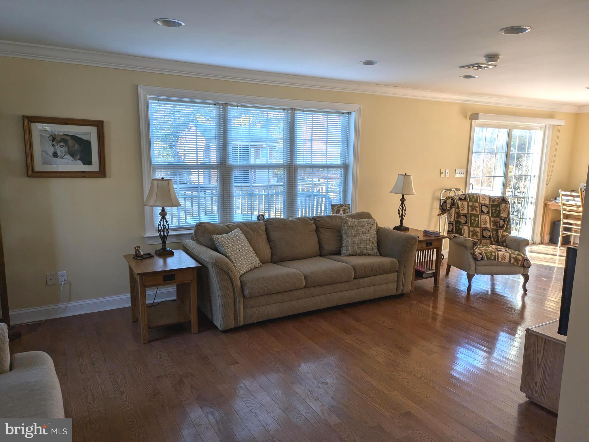 SHEFFIELD VIL - Residential