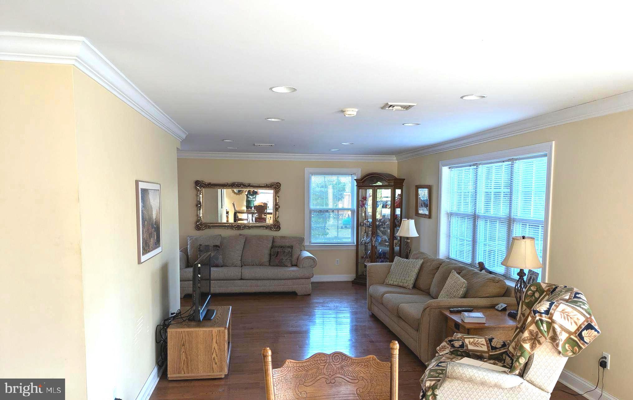 SHEFFIELD VIL - Residential