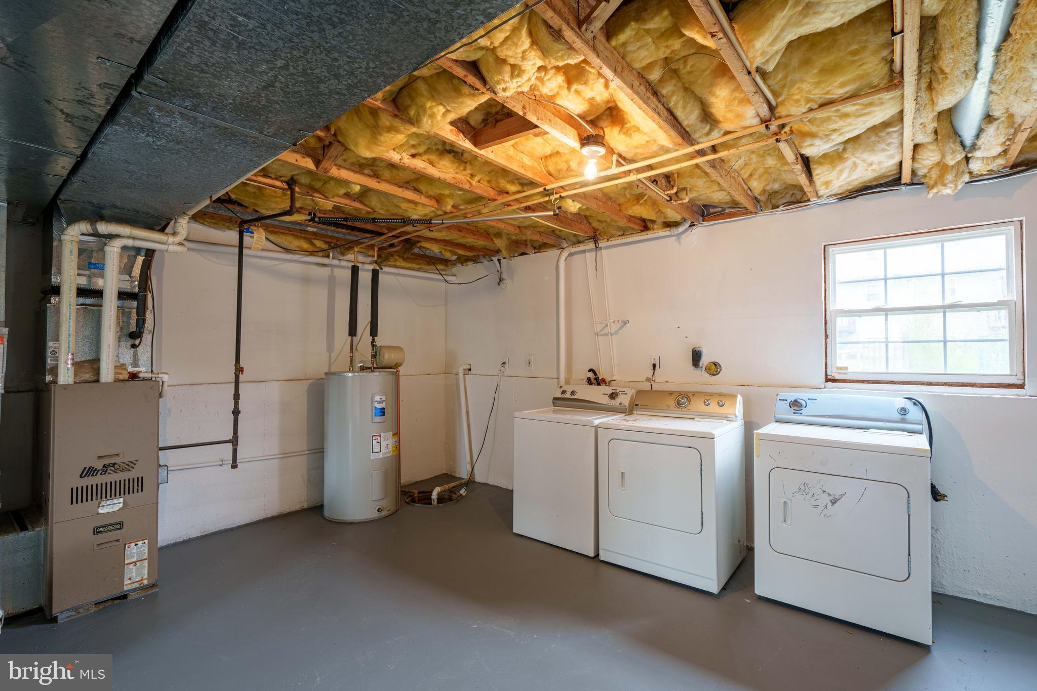 MIDDLETOWN VILLAGE - Residential