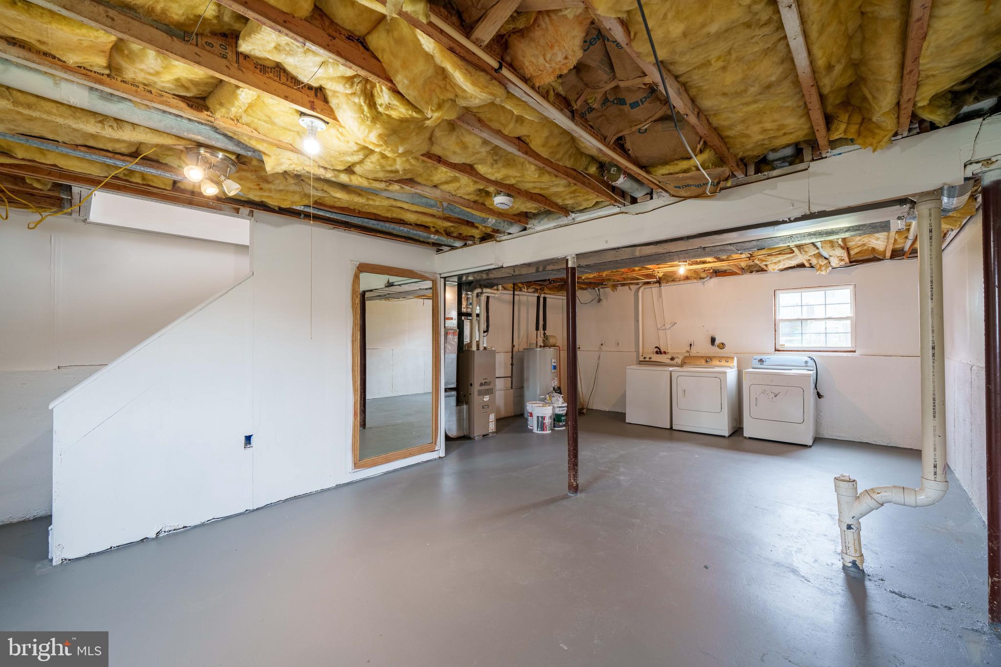 MIDDLETOWN VILLAGE - Residential