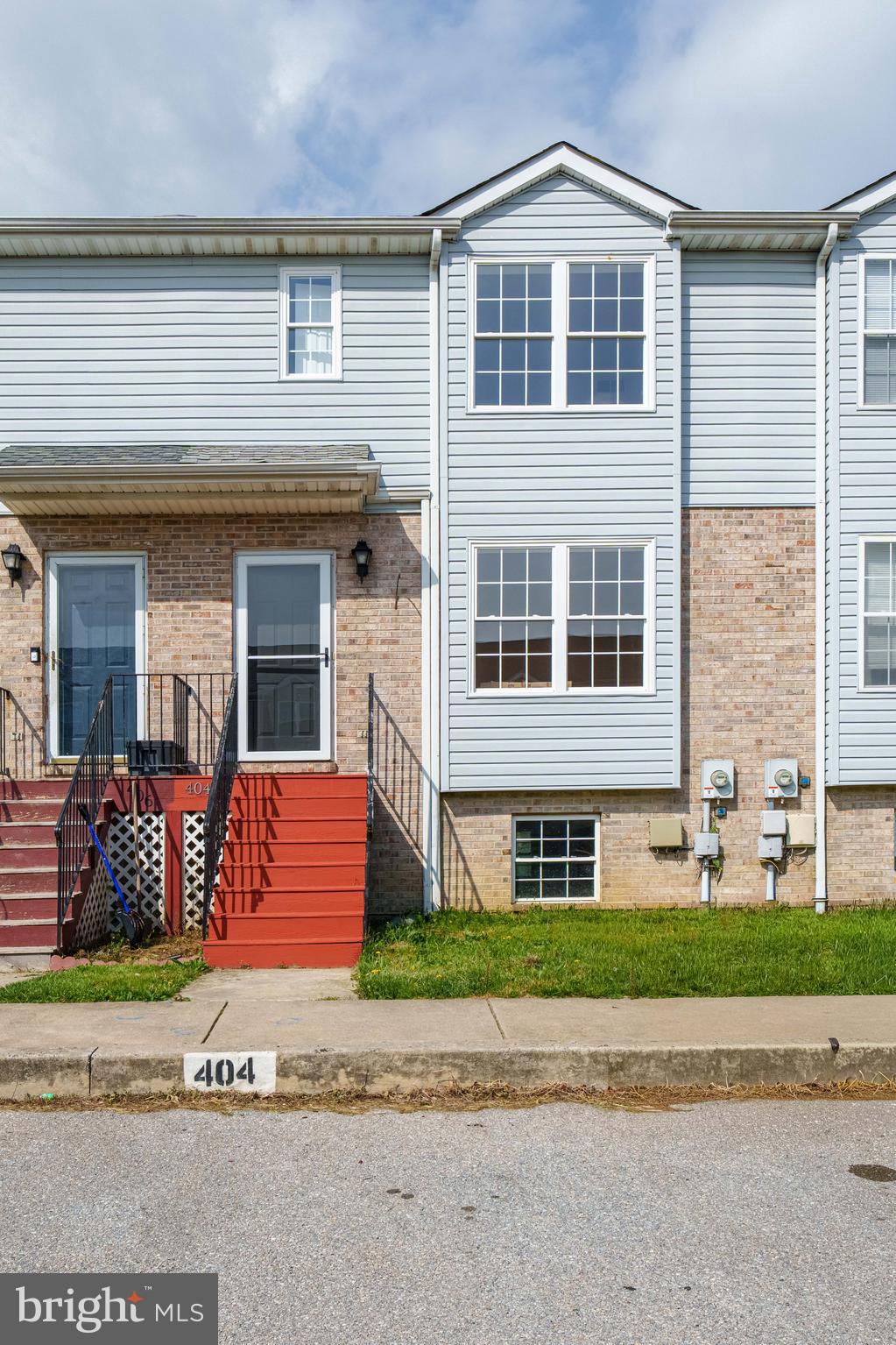 MIDDLETOWN VILLAGE - Residential