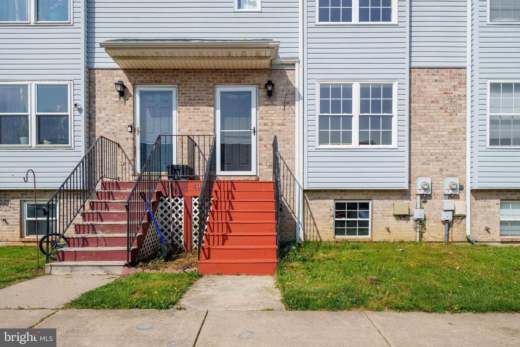 MIDDLETOWN VILLAGE - Residential