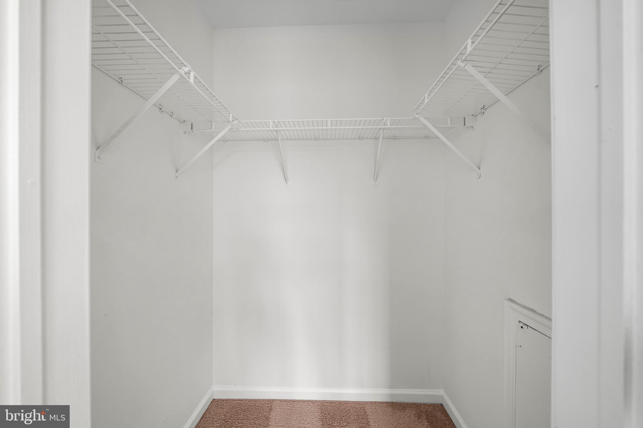 MIDDLETOWN VILLAGE - Residential