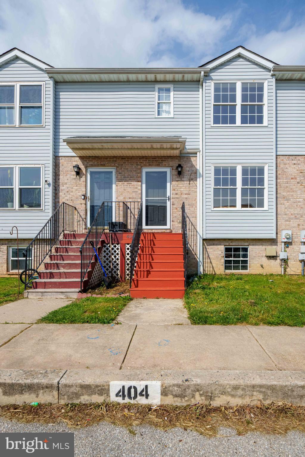 MIDDLETOWN VILLAGE - Residential