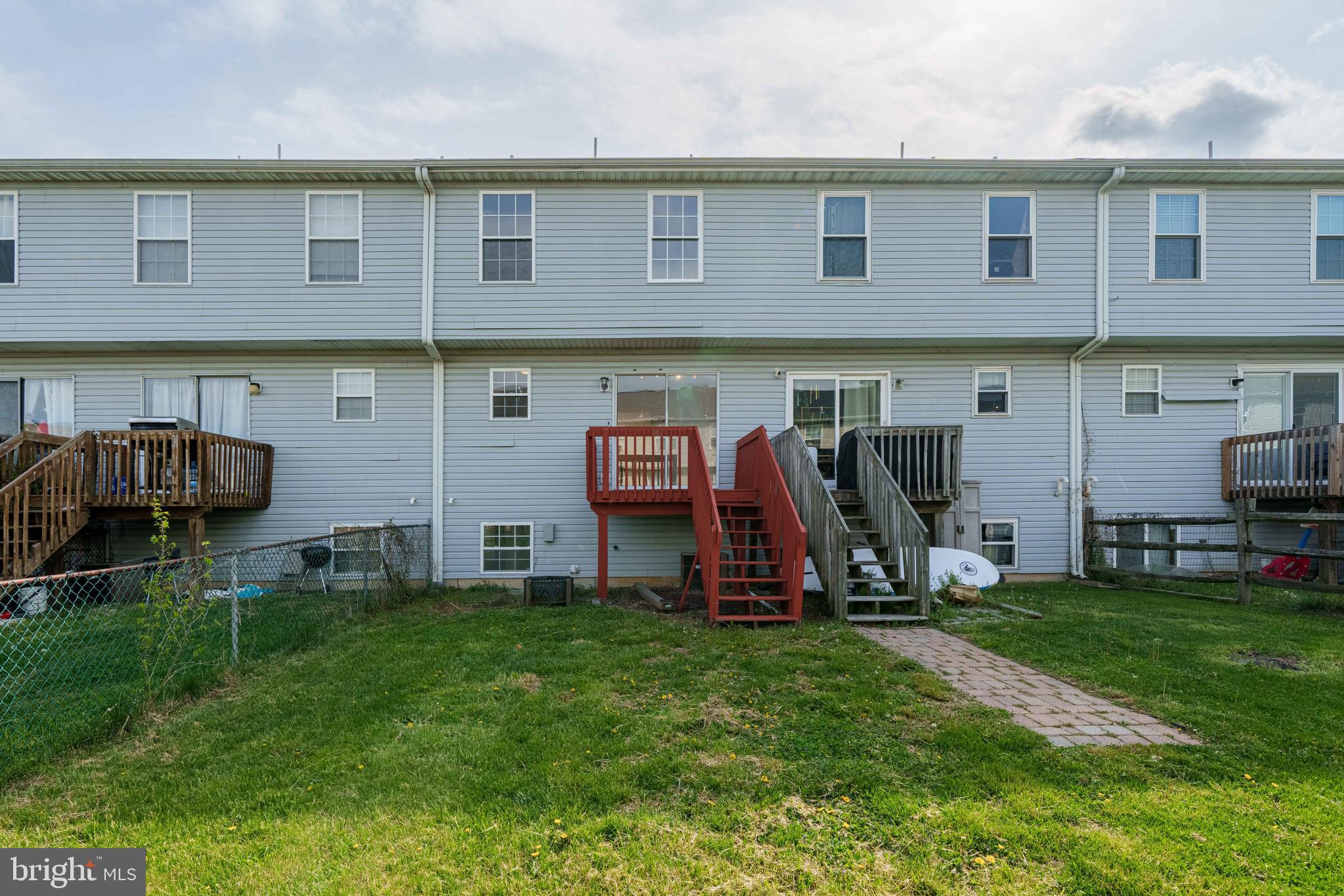 MIDDLETOWN VILLAGE - Residential